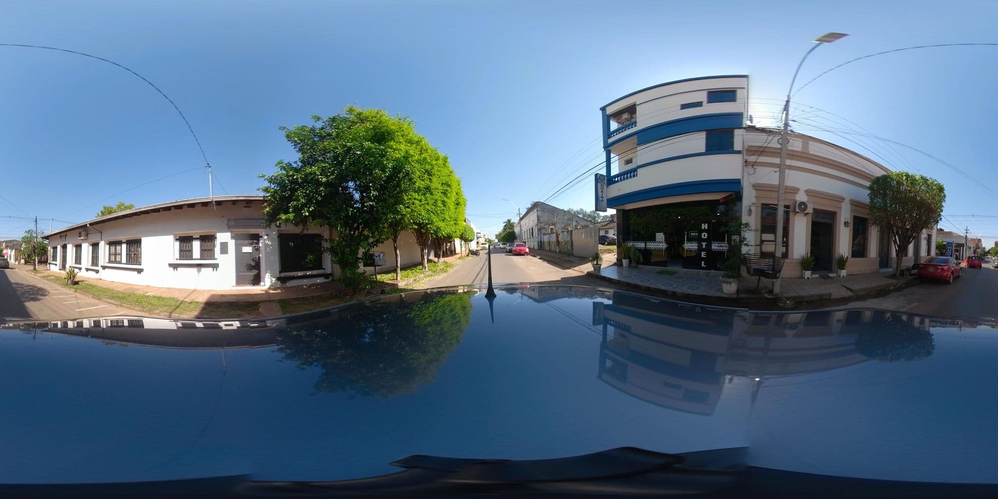 Street view near Hotel Guairá, Villarrica — © juliaoporto (CC BY-SA · Mapillary)