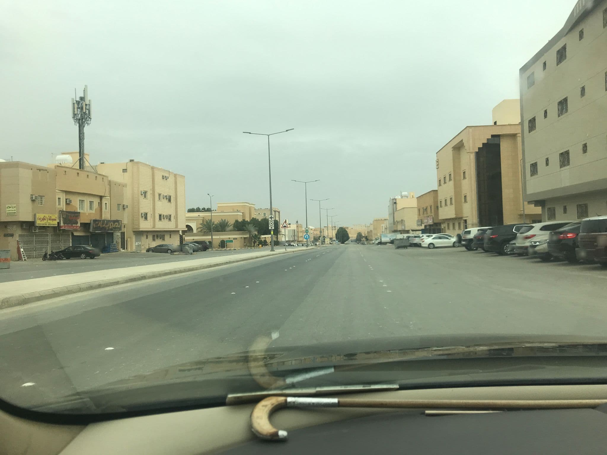 Street view near ركن العمر فرع 6 - RUKAN AL OMUR, Riyadh — © mjoodealtamimi (CC BY-SA · Mapillary)