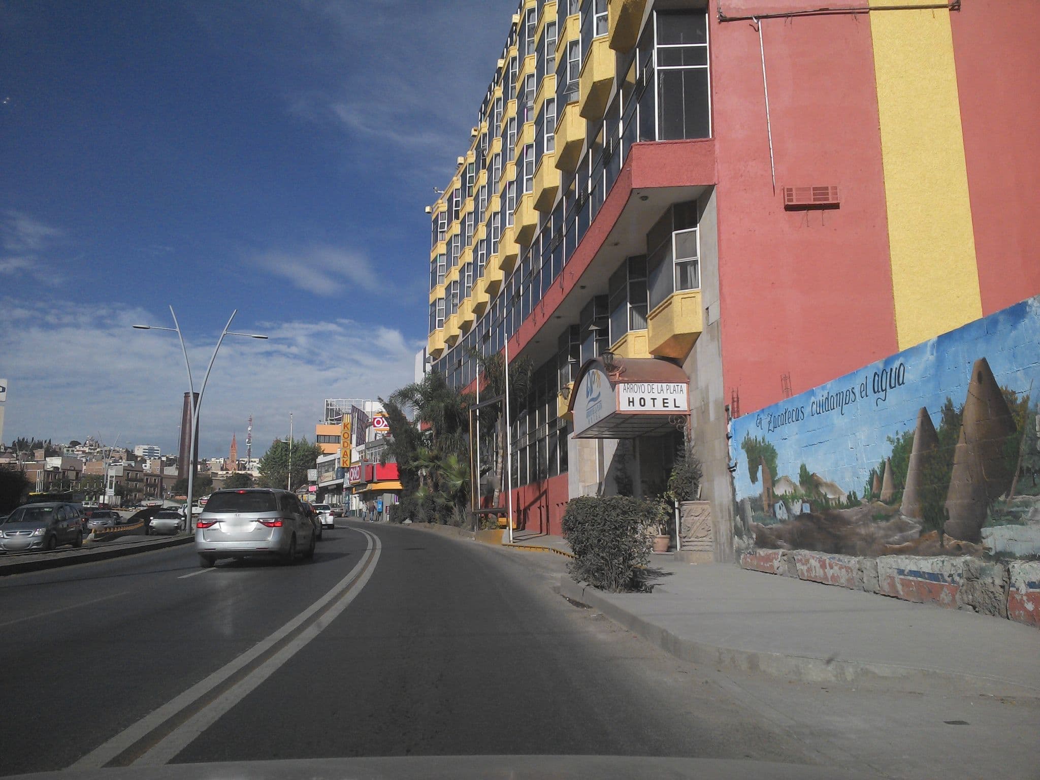 Street view near Hotel Arroyo de la plata, Zacatecas — © xe1gyp (CC BY-SA · Mapillary)