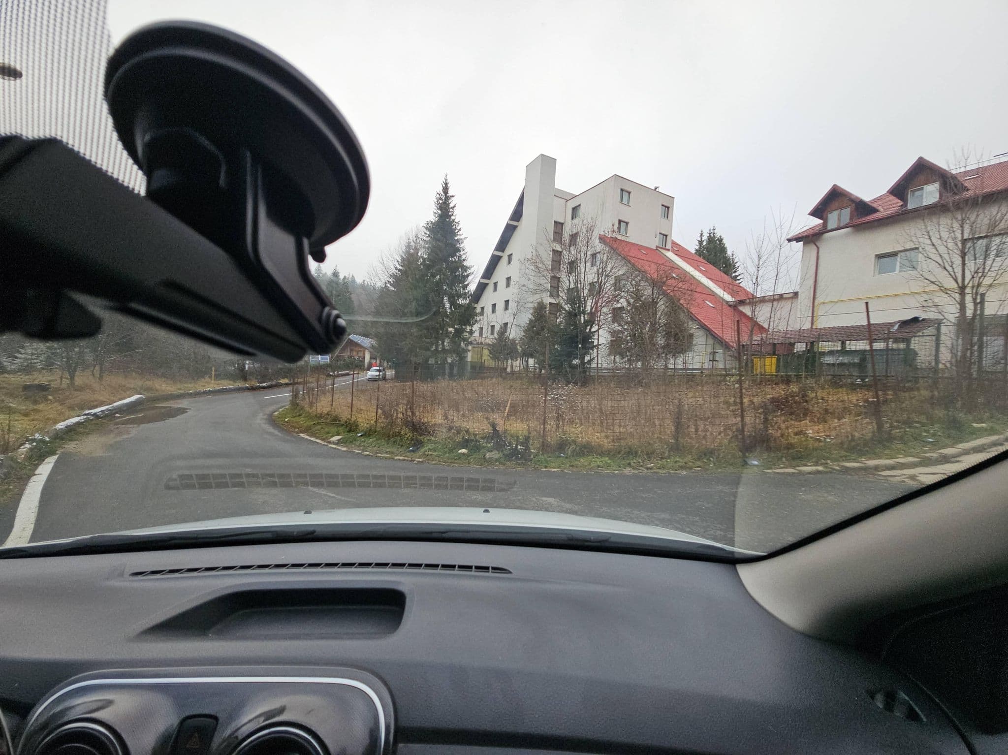 Street view near Hotel Olimpic, Cristian — © agamarcelnicolae (CC BY-SA · Mapillary)