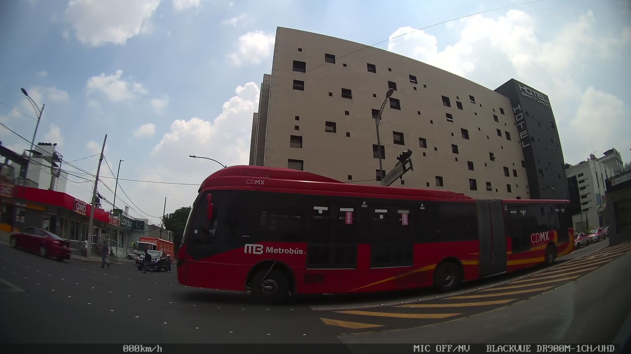 Street view near Hotel Santiago, Colonia Lindavista — © kaart_1 (CC BY-SA · Mapillary)