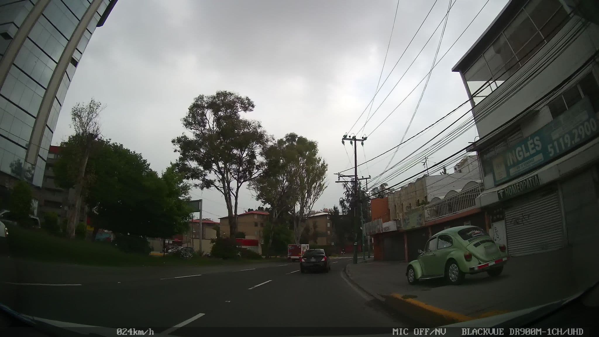 Street view near Quality Inn, Colonia Lindavista — © kaart_1 (CC BY-SA · Mapillary)