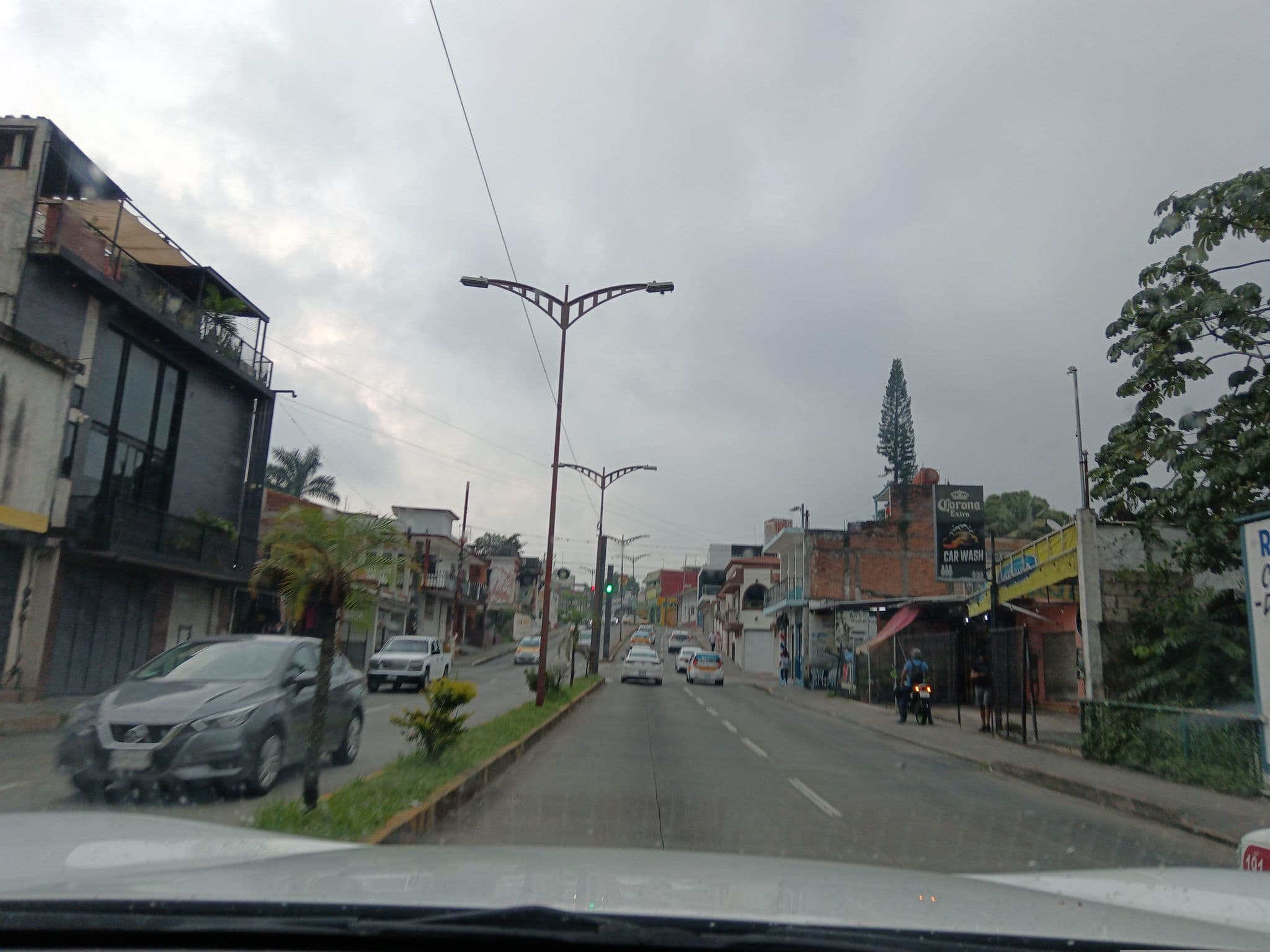 Street view near Dia y Noche, Córdoba — © KARLA_ELIZALDE (CC BY-SA · Mapillary)