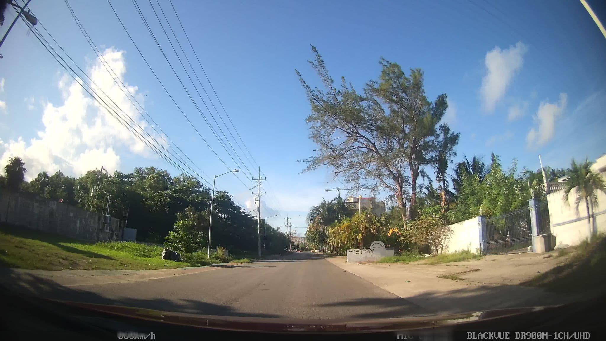 Street view near Paradise Beach, Zona Urbana Ejido Isla Mujeres — © kaart_2 (CC BY-SA · Mapillary)