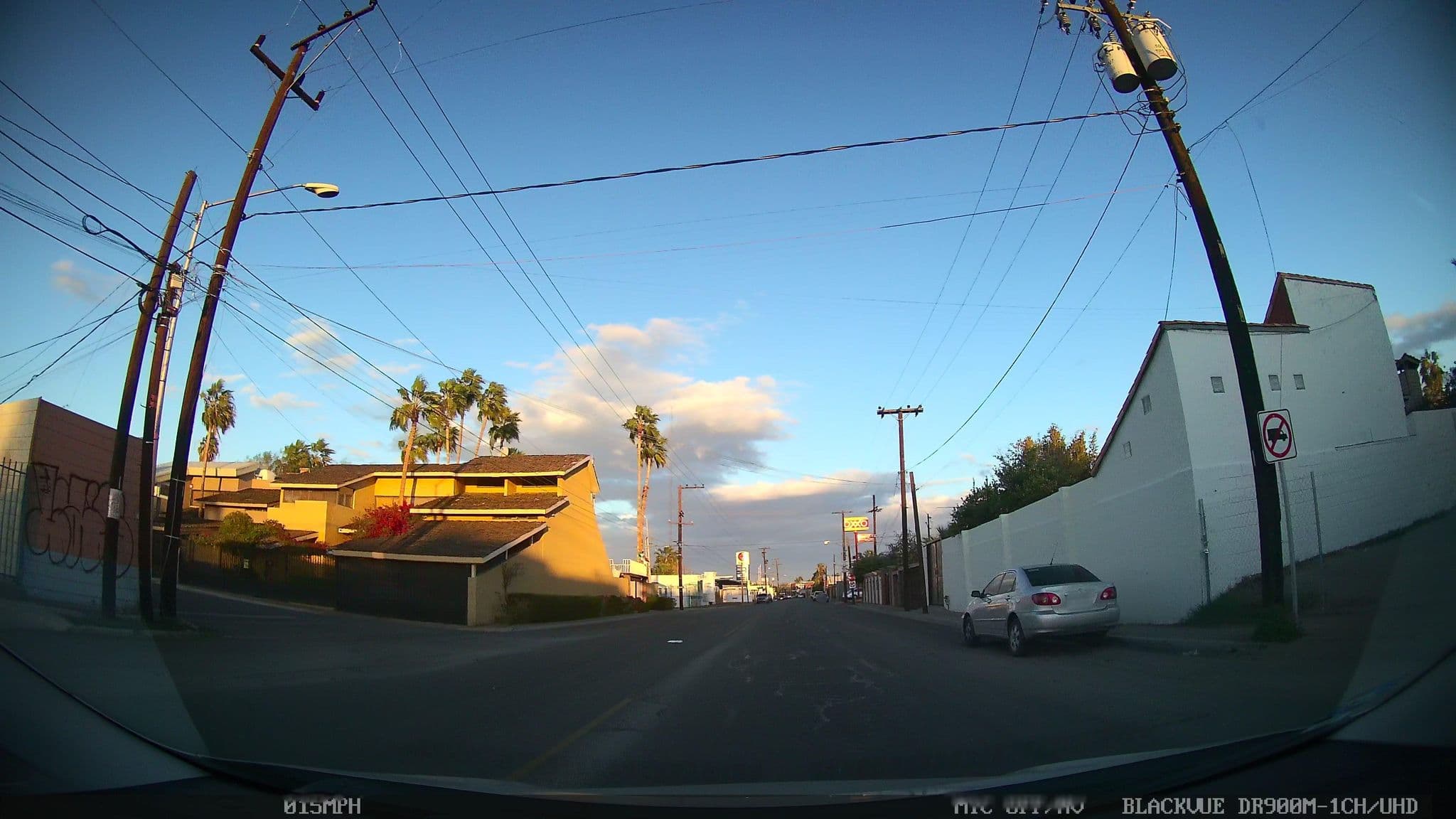 Street view near Crowne Plaza, Mexicali — © kaart_2 (CC BY-SA · Mapillary)