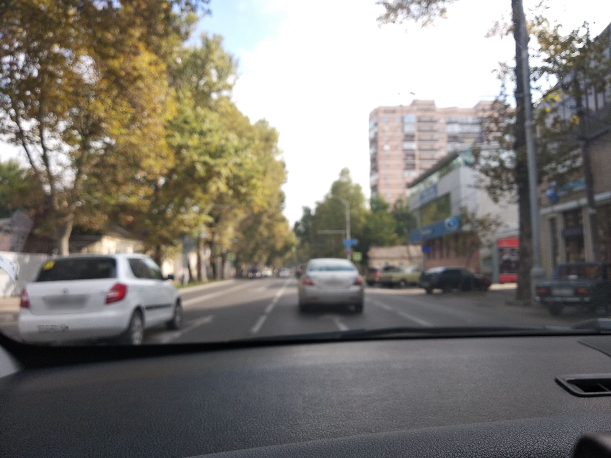 Street view near отель Гермес, Krasnodar — © vanmhit (CC BY-SA · Mapillary)