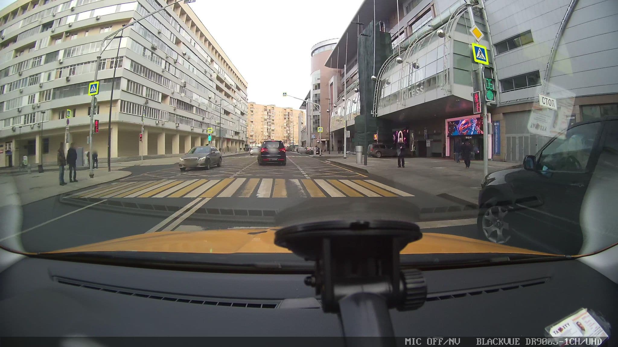 Street view near Строительство Гостиницы Киевская, Dorogomilovo — © city_admin (CC BY-SA · Mapillary)
