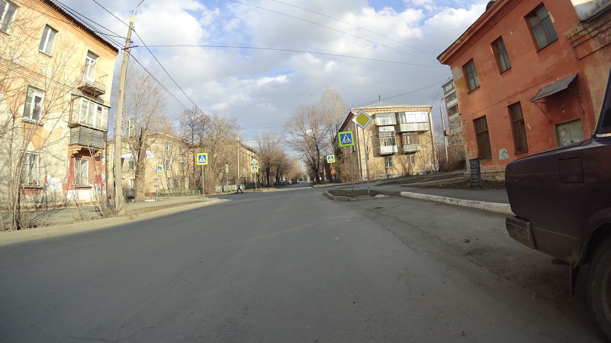 Street view near Омская, Chelyabinsk — © street_view (CC BY-SA · Mapillary)