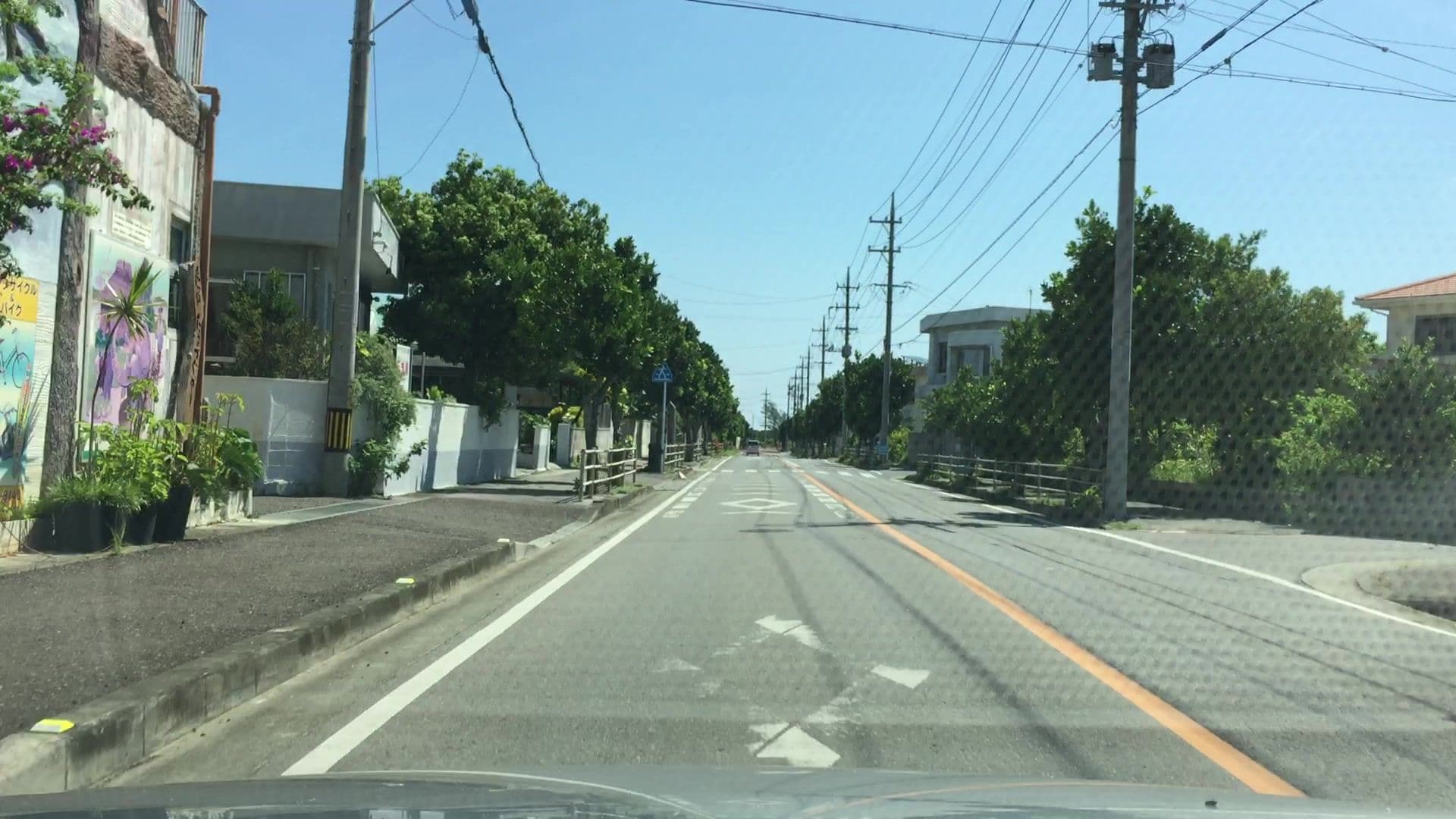 Street view near 民宿たあづくやー, Ishigaki — © lvl5 (CC BY-SA · Mapillary)