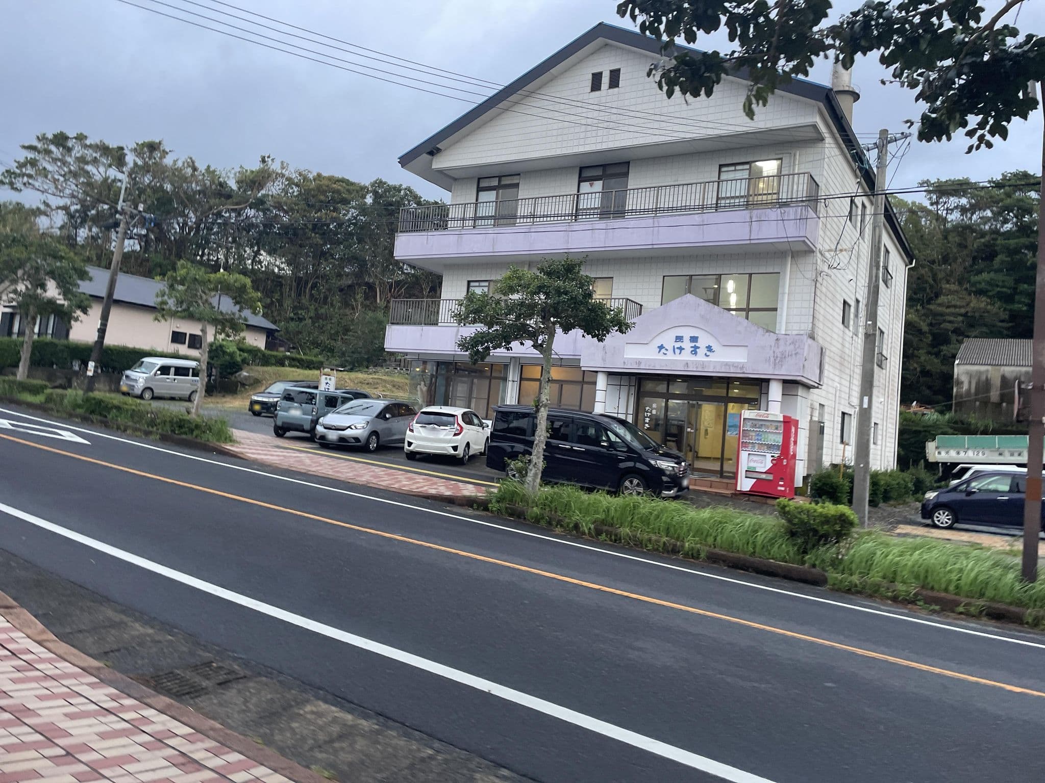 Street view near 民宿たけすぎ, Miyanoura — © higa4 (CC BY-SA · Mapillary)