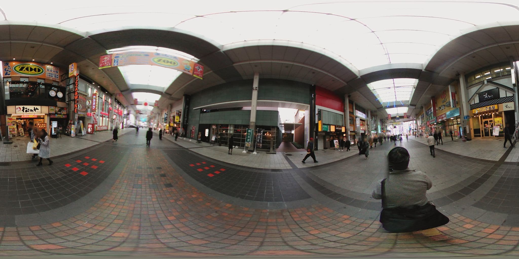 Street view near リッチモンドホテル熊本新市街, Kumamoto — © mura (CC BY-SA · Mapillary)