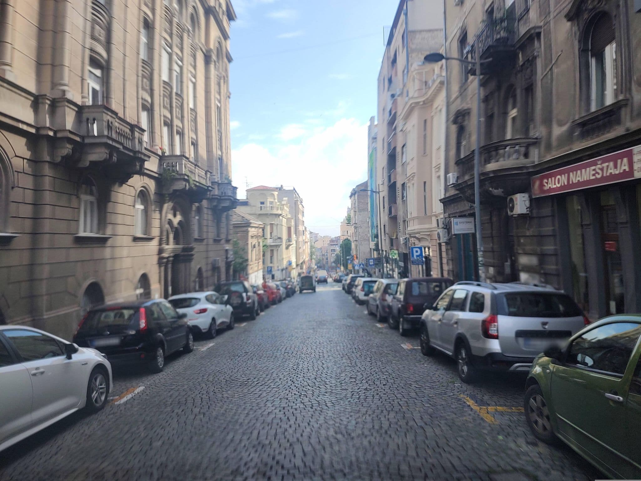 Street view near Royal Inn, Belgrade