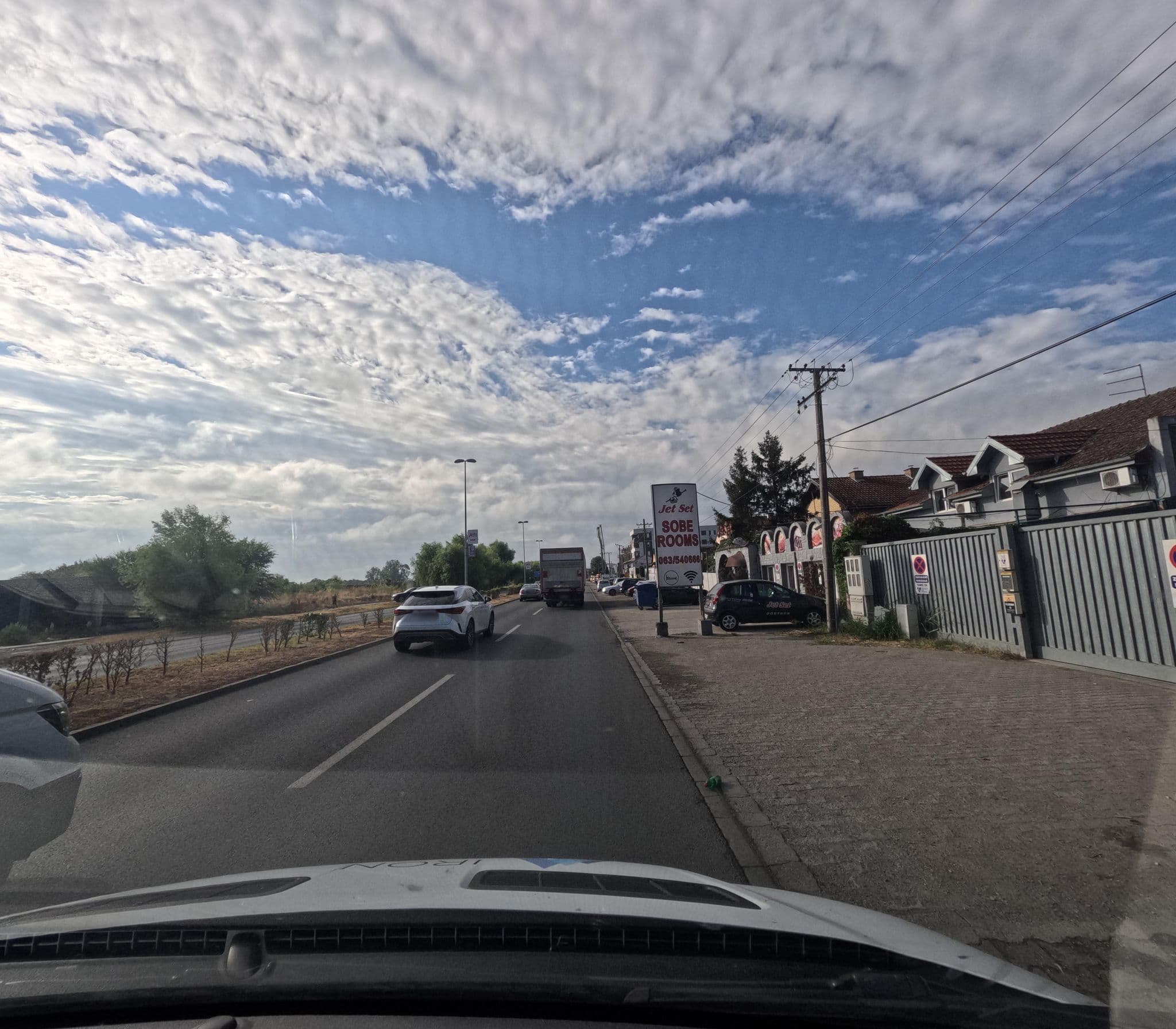 Street view near Jet Set, Novi Sad — © smajser1 (CC BY-SA · Mapillary)