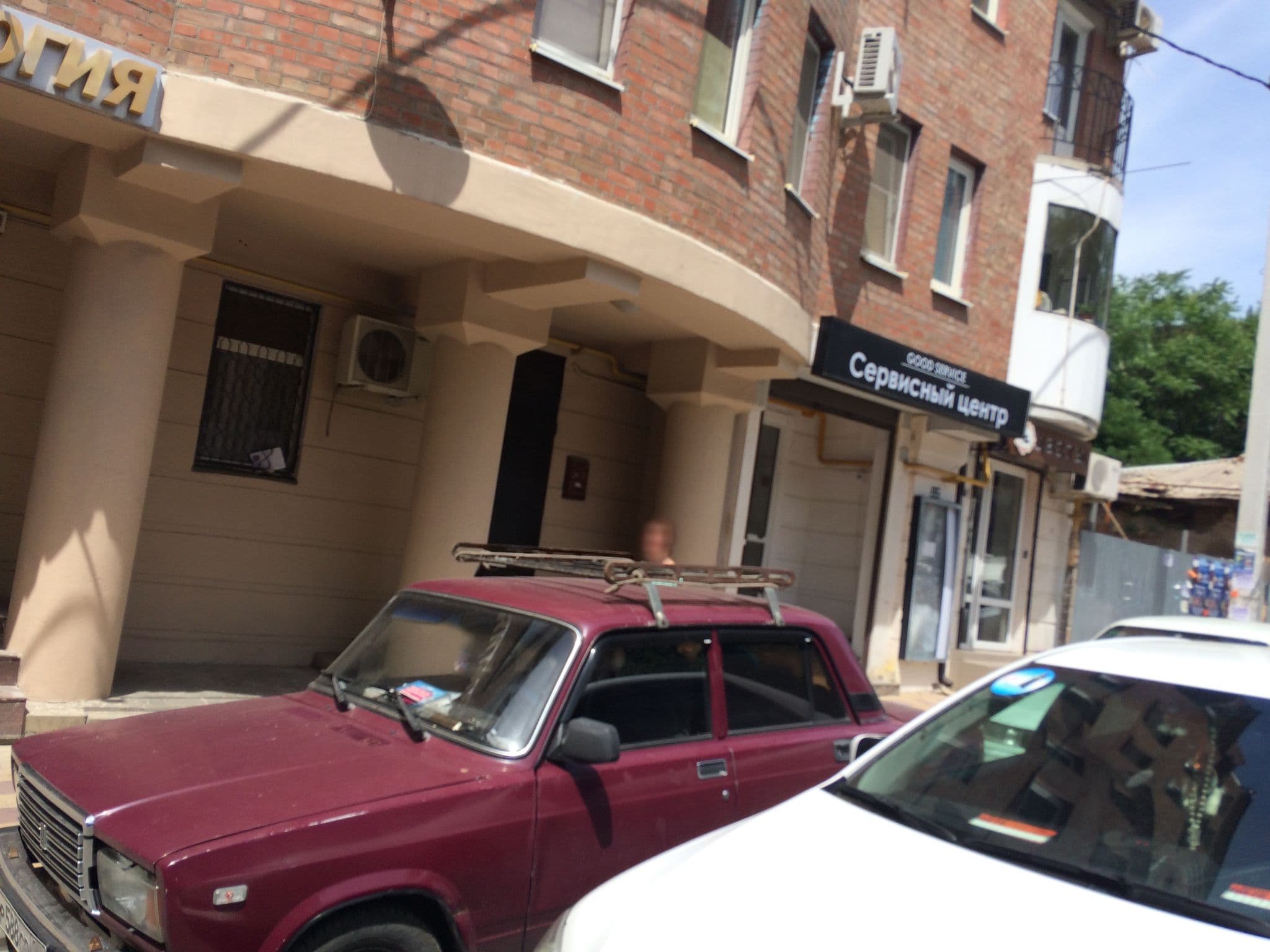 Street view near Парк Сити Rose, Rostov-on-Don — © morqaaa (CC BY-SA · Mapillary)