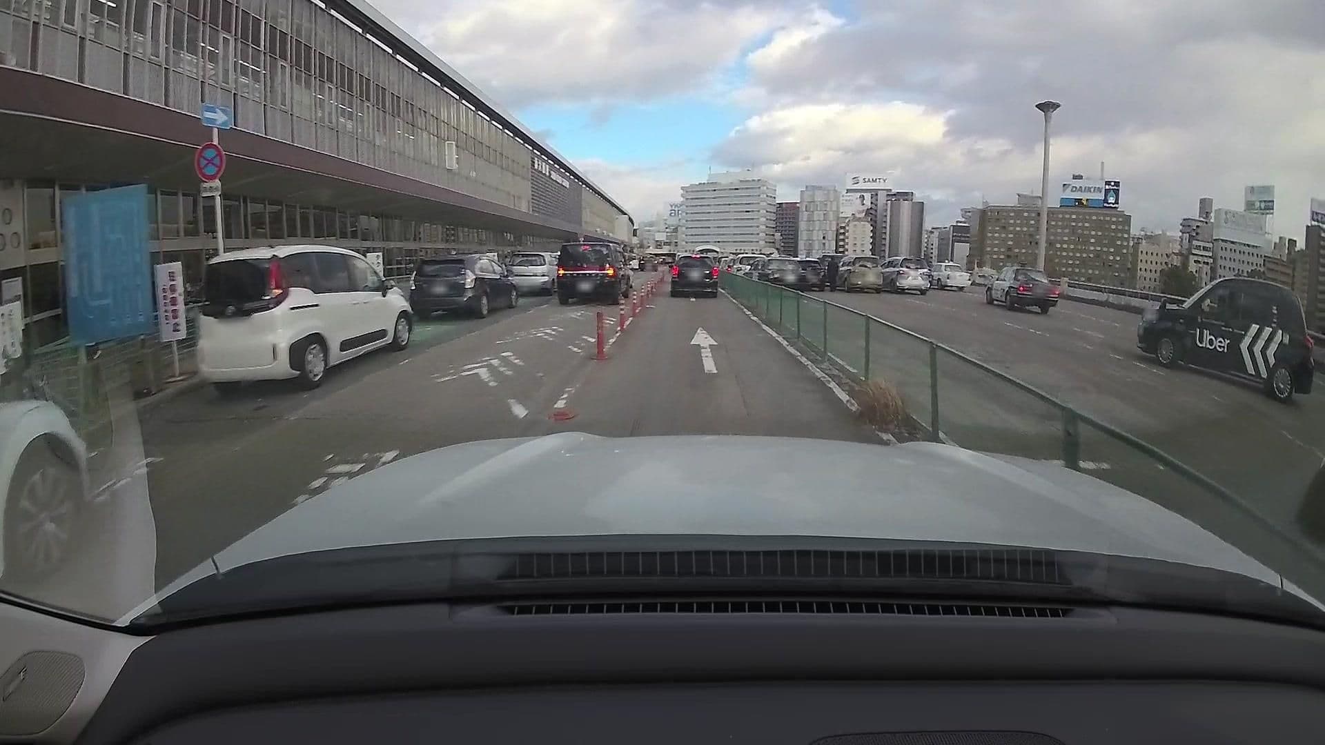 Street view near レム新大阪, Umeda — © osapon (CC BY-SA · Mapillary)
