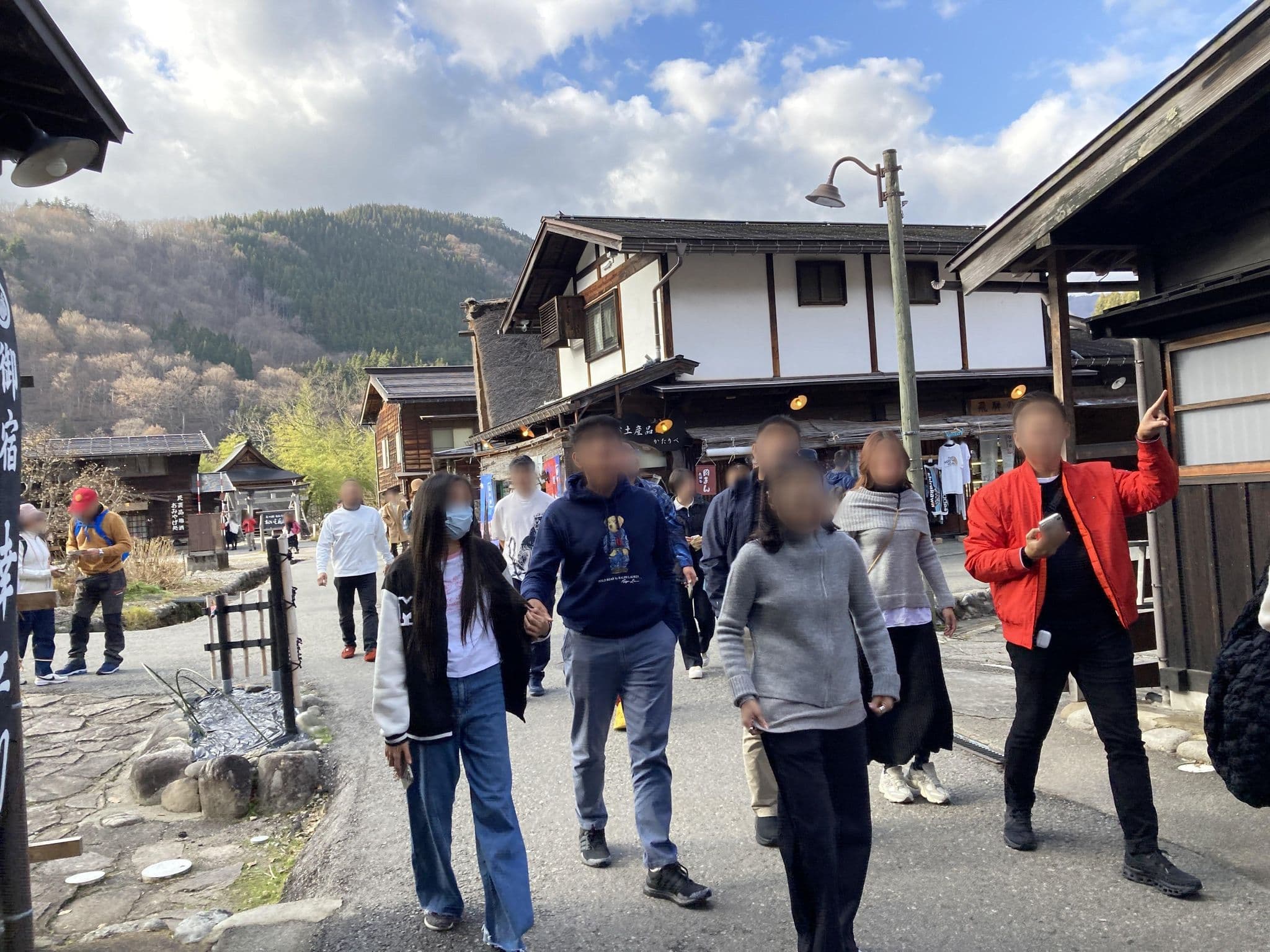 Street view near 民宿 利兵衛, Hida — © 24kawa (CC BY-SA · Mapillary)