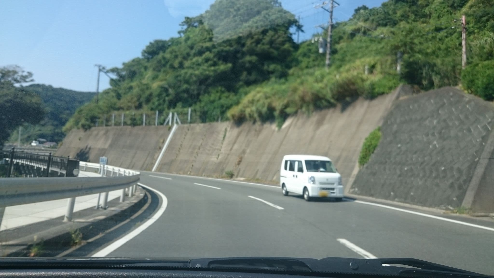Street view near 頬杖の刻, Heda — © yaritsusozai (CC BY-SA · Mapillary)