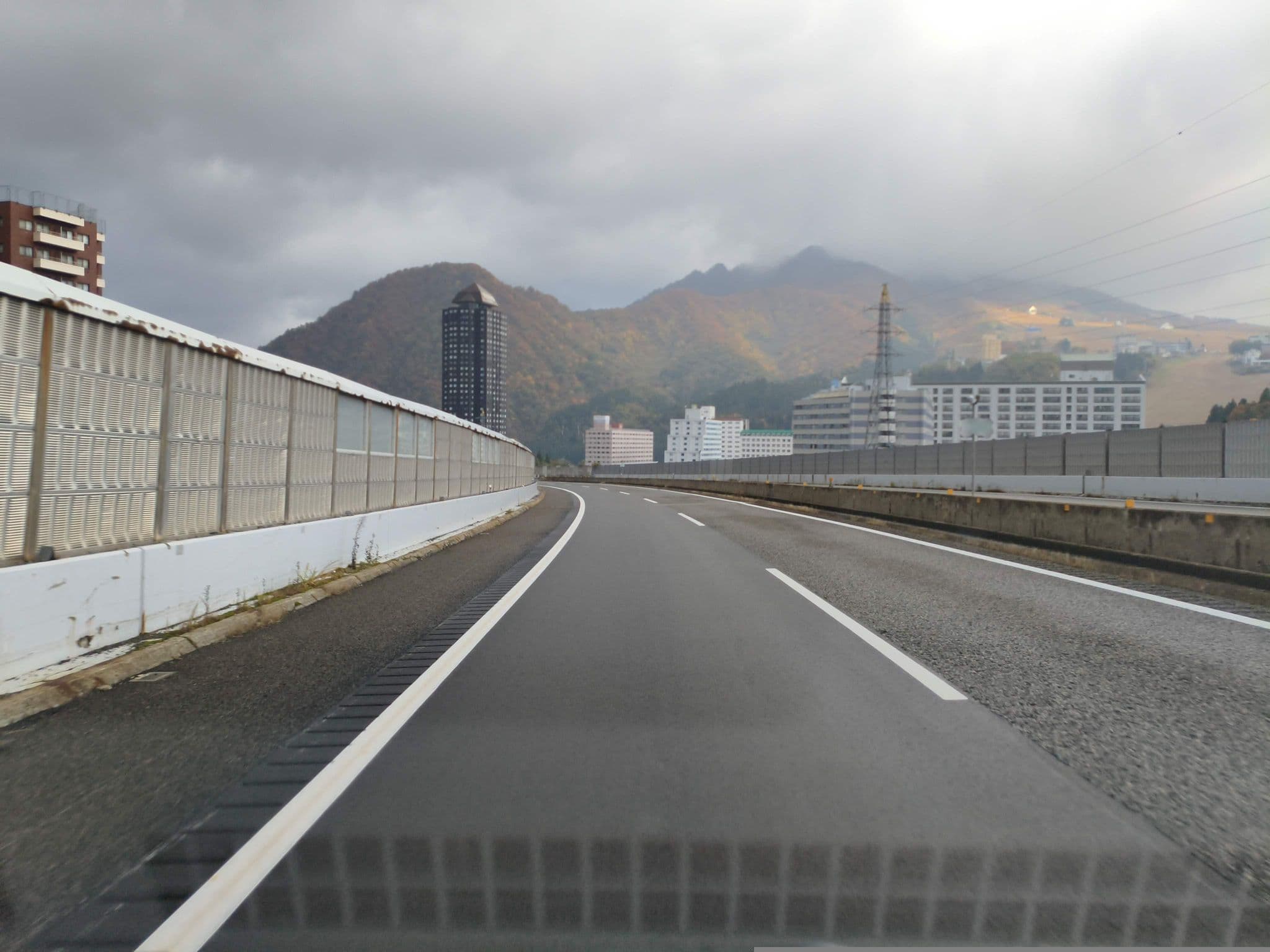 Street view near 林屋旅館, Shiozawa — © parond (CC BY-SA · Mapillary)