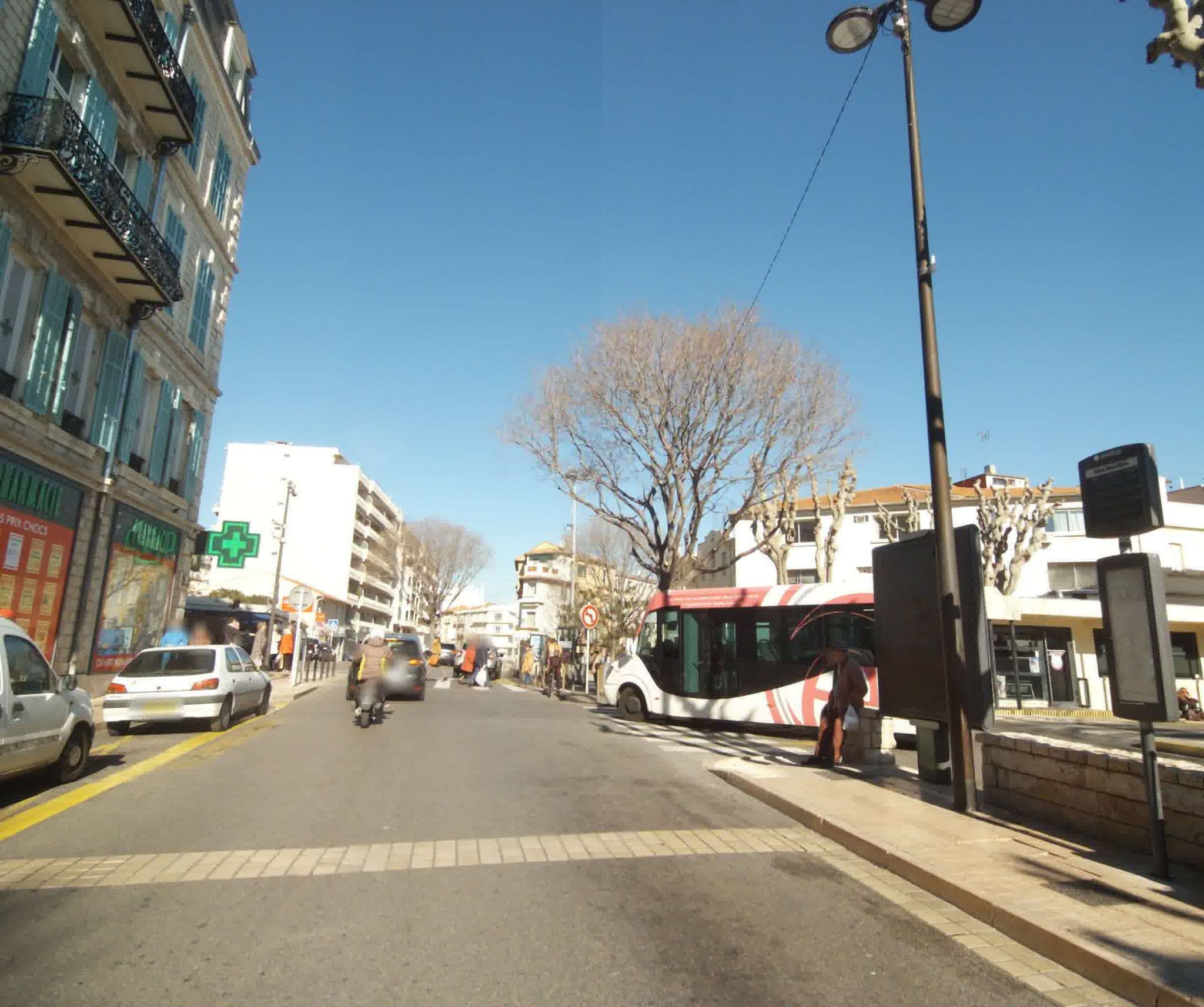 Street view near Modern Hotel, Antibes — © sogefi (CC BY-SA · Mapillary)