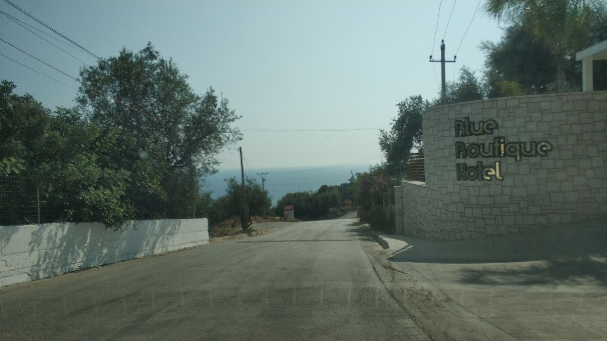Street view near Hh Boutique Hotel, Dhërmi — © freddouhelk (CC BY-SA · Mapillary)