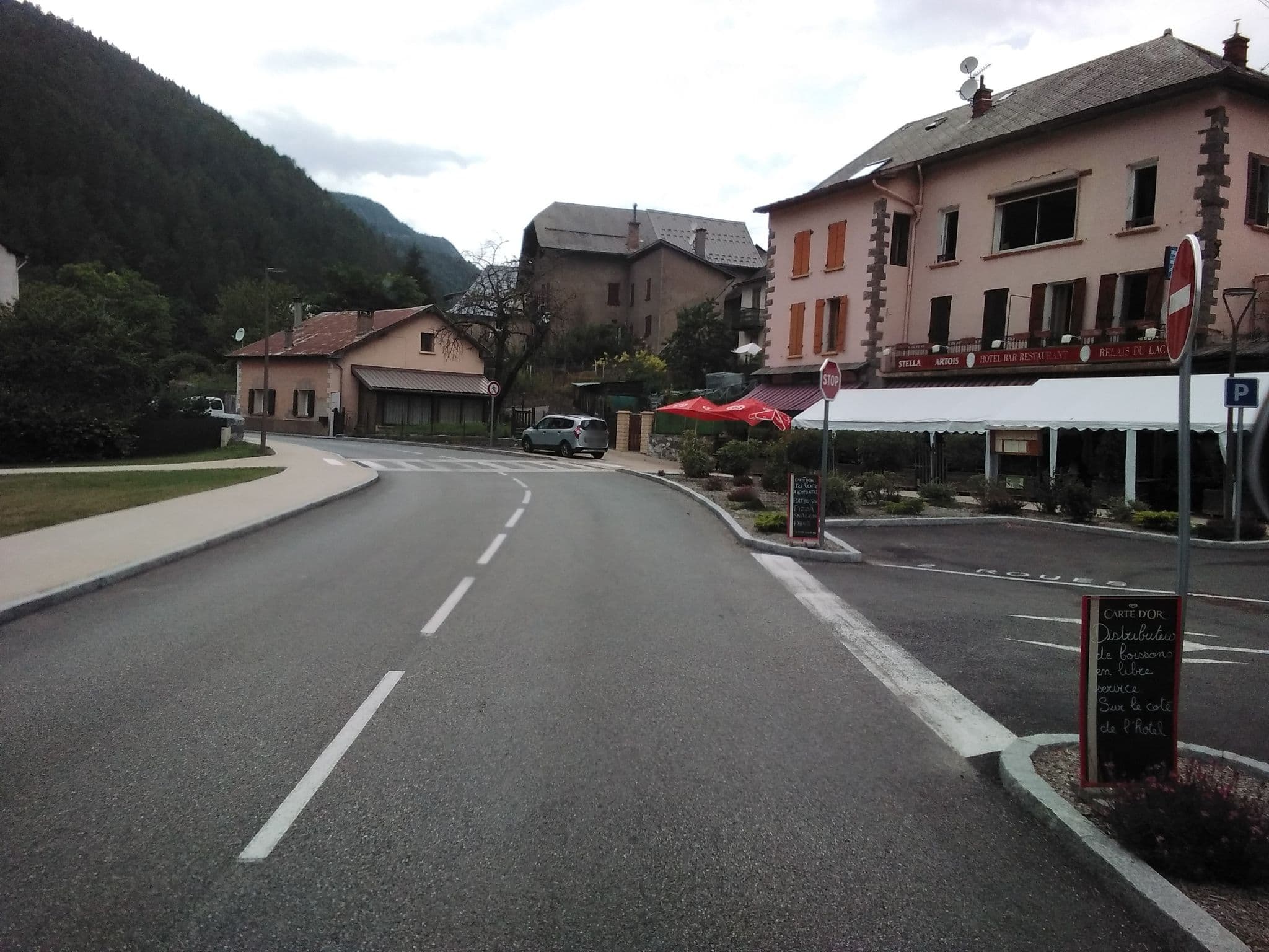 Street view near Le relais du Lac, Seyne-les-Alpes — © mprins (CC BY-SA · Mapillary)