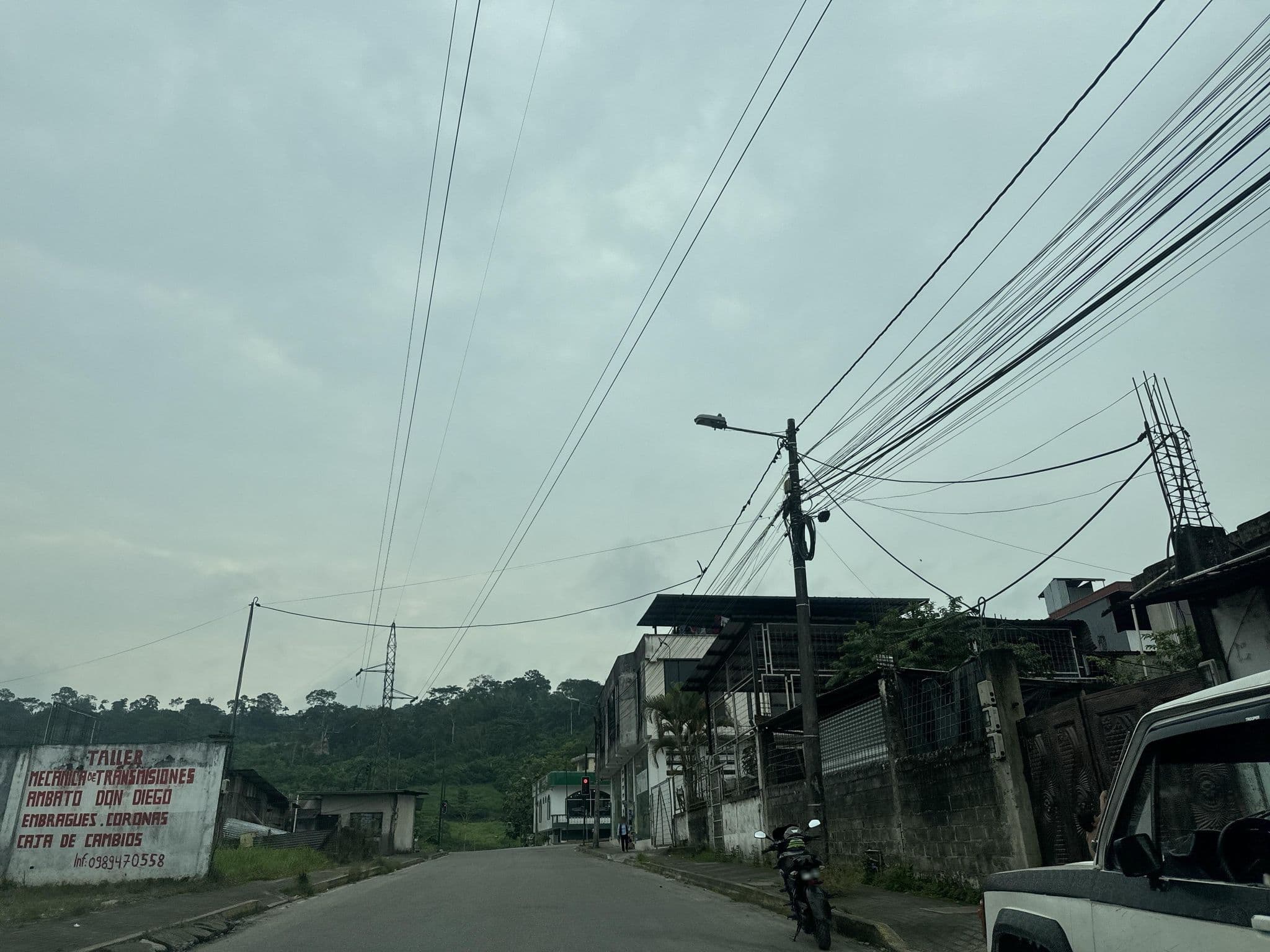 Street view near Cruz Caspi, Tena — © Segundoy (CC BY-SA · Mapillary)
