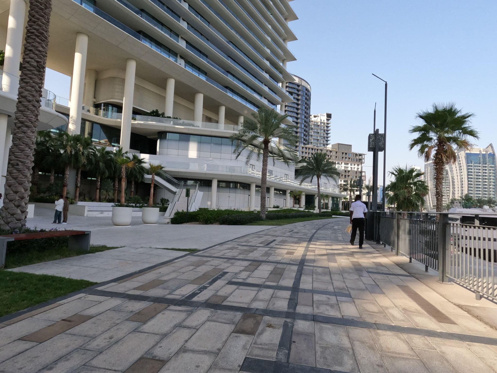 Street view near The Lana - Dorchester Collection, Downtown Dubai — © countzero5 (CC BY-SA · Mapillary)