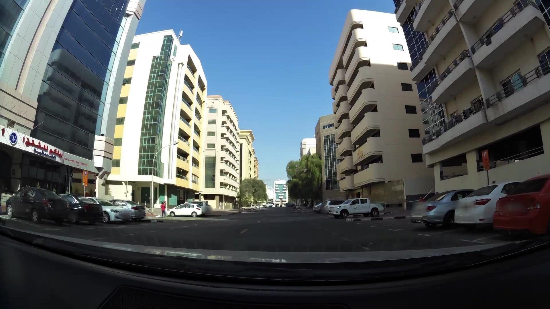 Street view near London Creek Hotel Apartments, Mankhūl — © kaartcam (CC BY-SA · Mapillary)