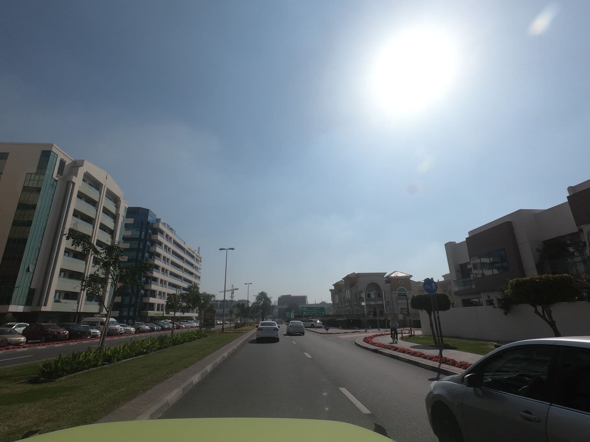 Street view near Belvedere Court Hotel Apartments, Mankhūl — © countzero5 (CC BY-SA · Mapillary)