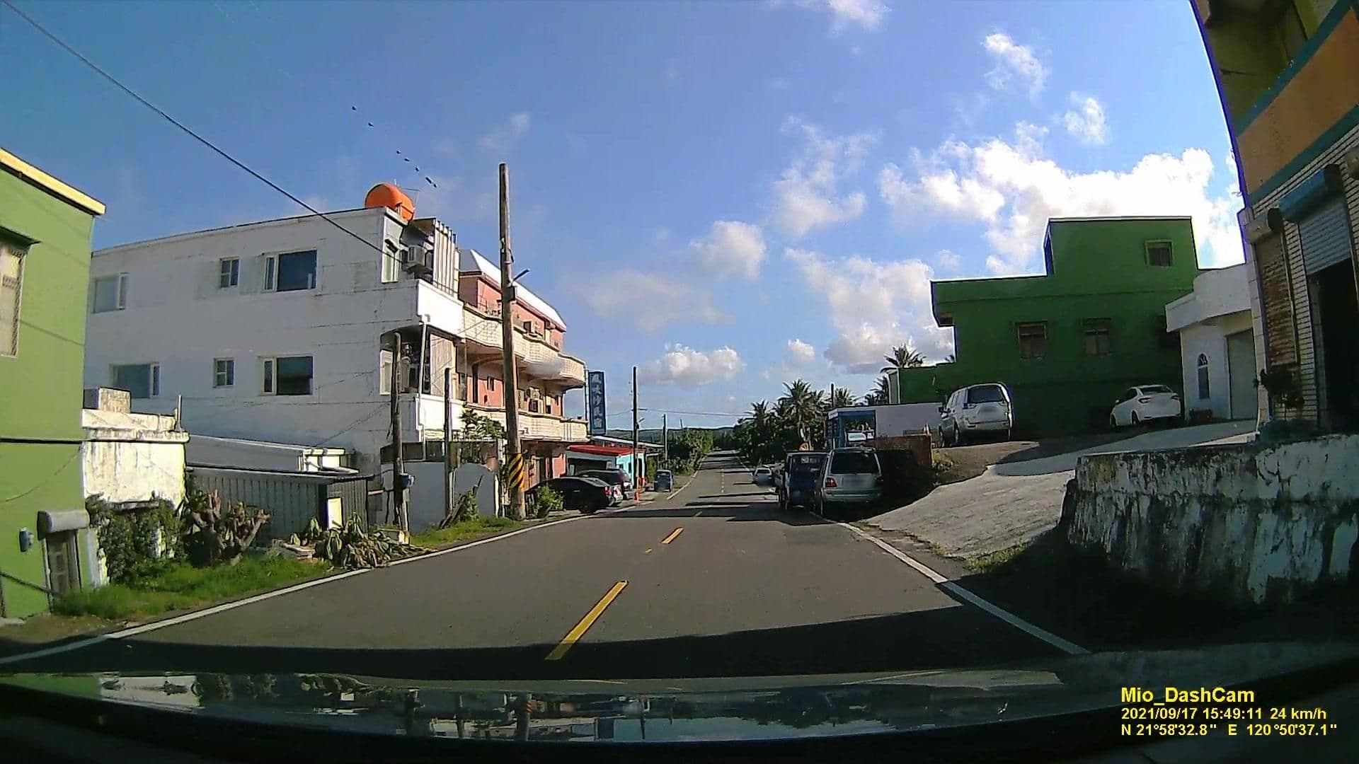 Street view near 白色領地, Hengchun — © littlebtc (CC BY-SA · Mapillary)