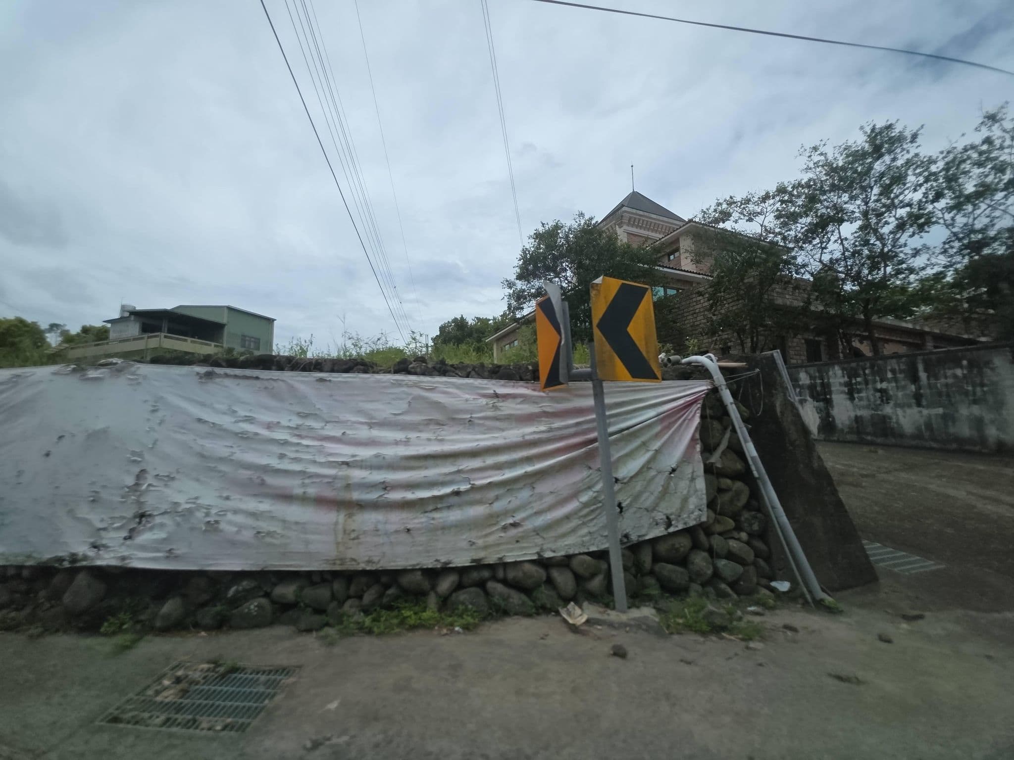 Street view near 芙蓉河畔, Miaoli — © monica_migu (CC BY-SA · Mapillary)