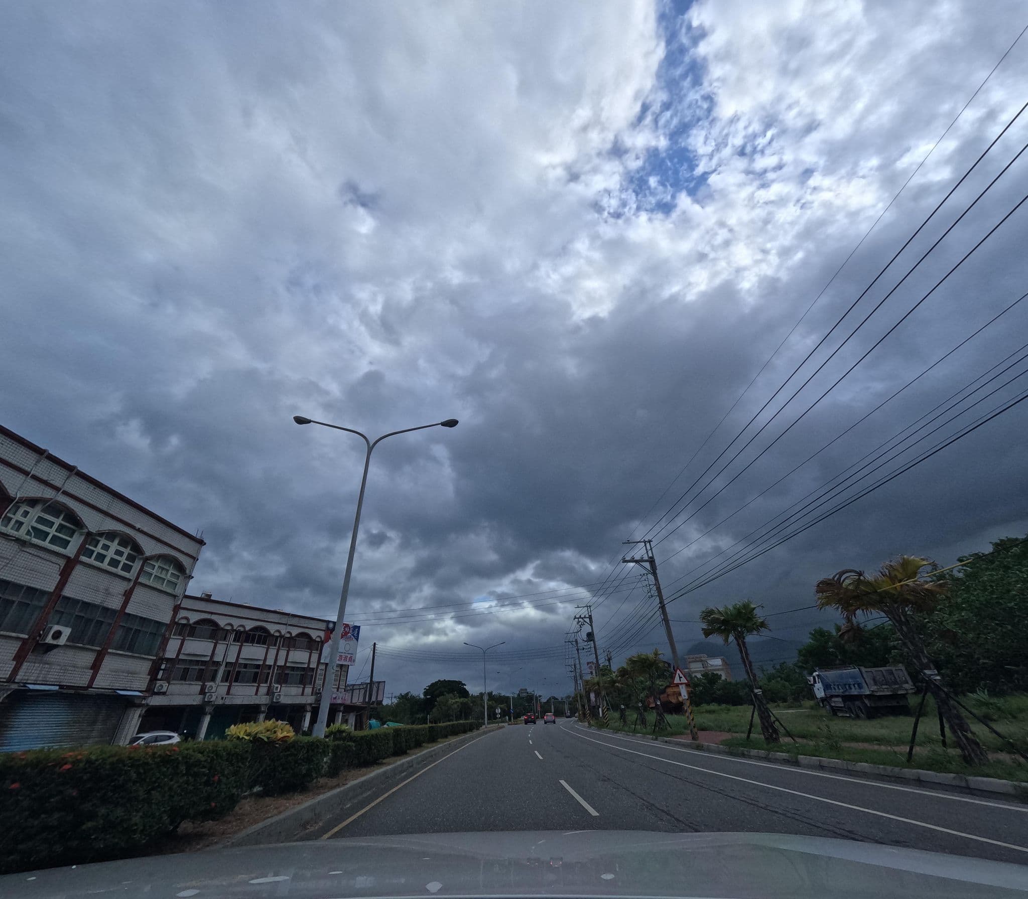 Street view near 太魯閣嵐海民宿 WM & S, Xiulin — © alllenwang (CC BY-SA · Mapillary)