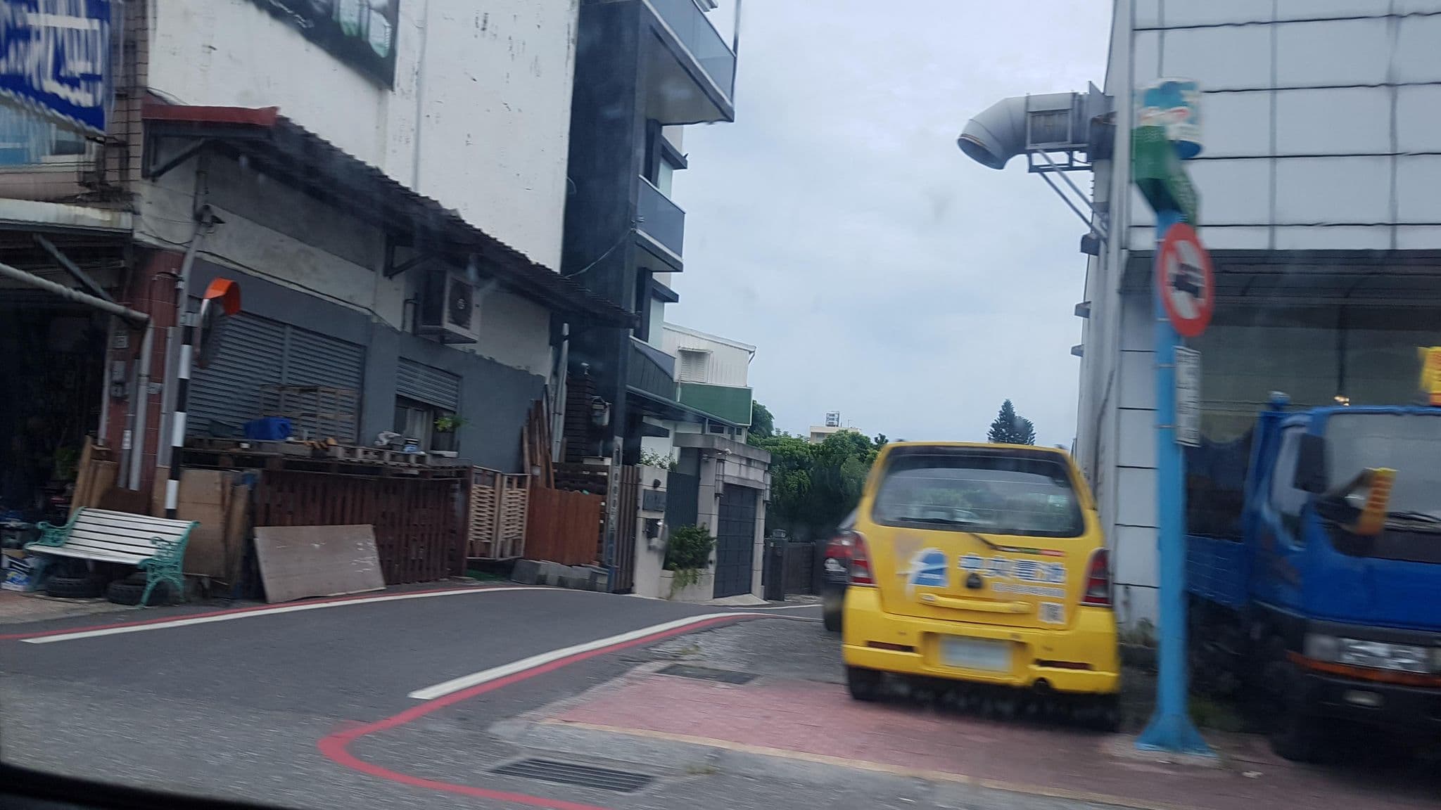 Street view near 隨逸輕旅 So Easy Inn, Hualien City — © supaplex (CC BY-SA · Mapillary)