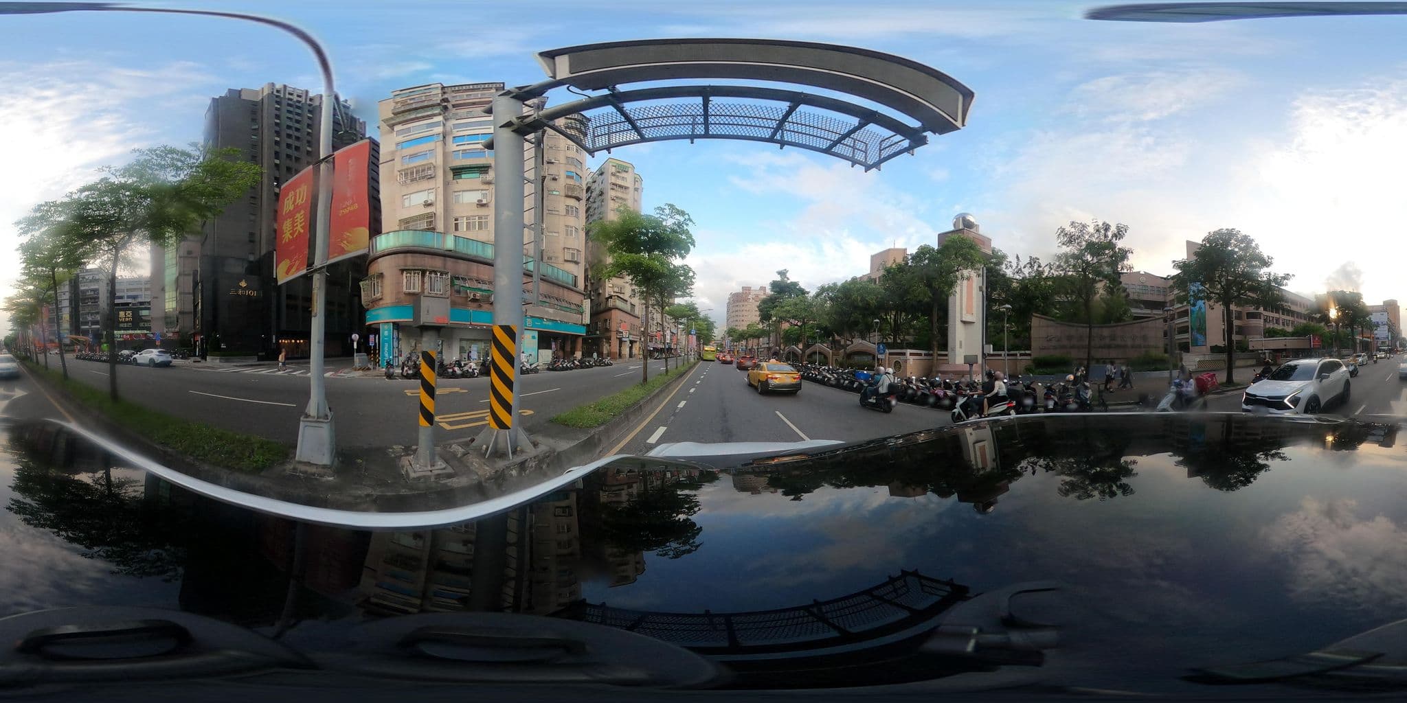 Street view near 錢爺HOTEL, New Taipei City — © lisbethw1130 (CC BY-SA · Mapillary)