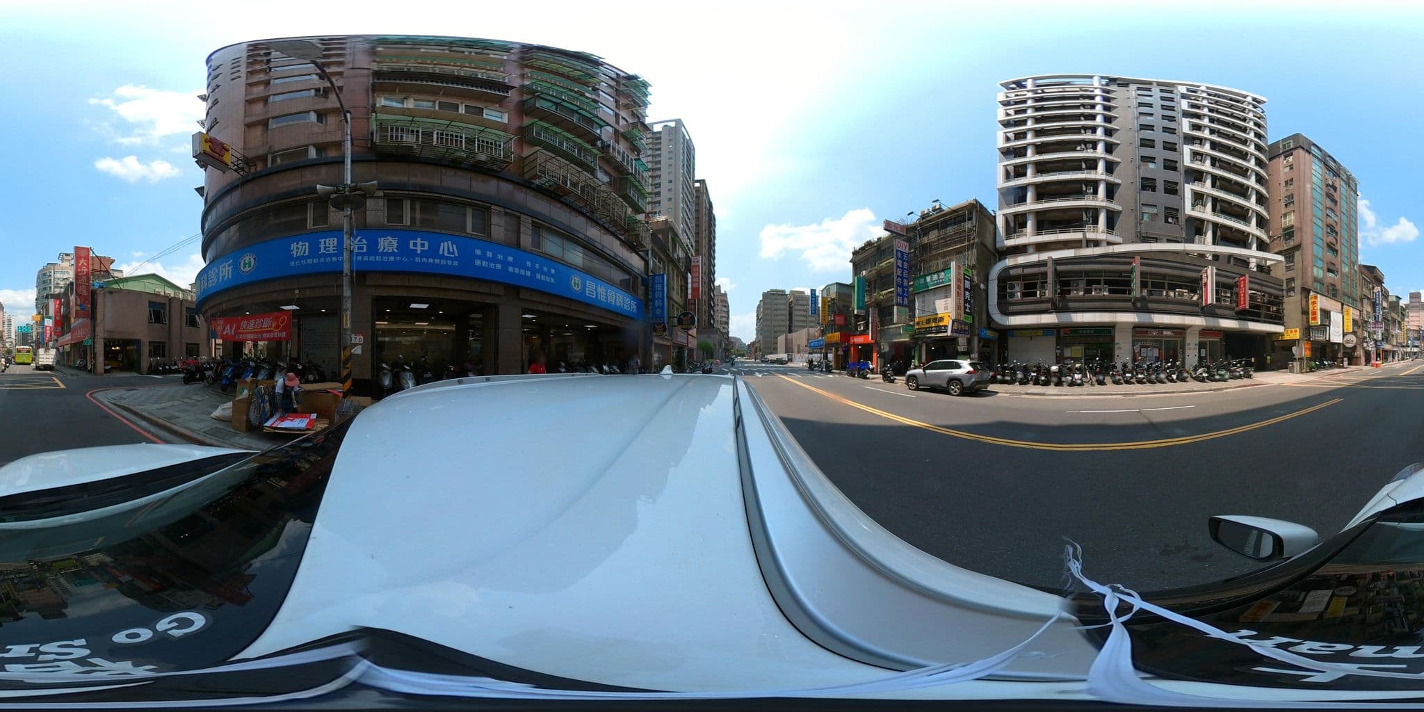 Street view near 阿月旅社, Banqiao — © irvinfly (CC BY-SA · Mapillary)