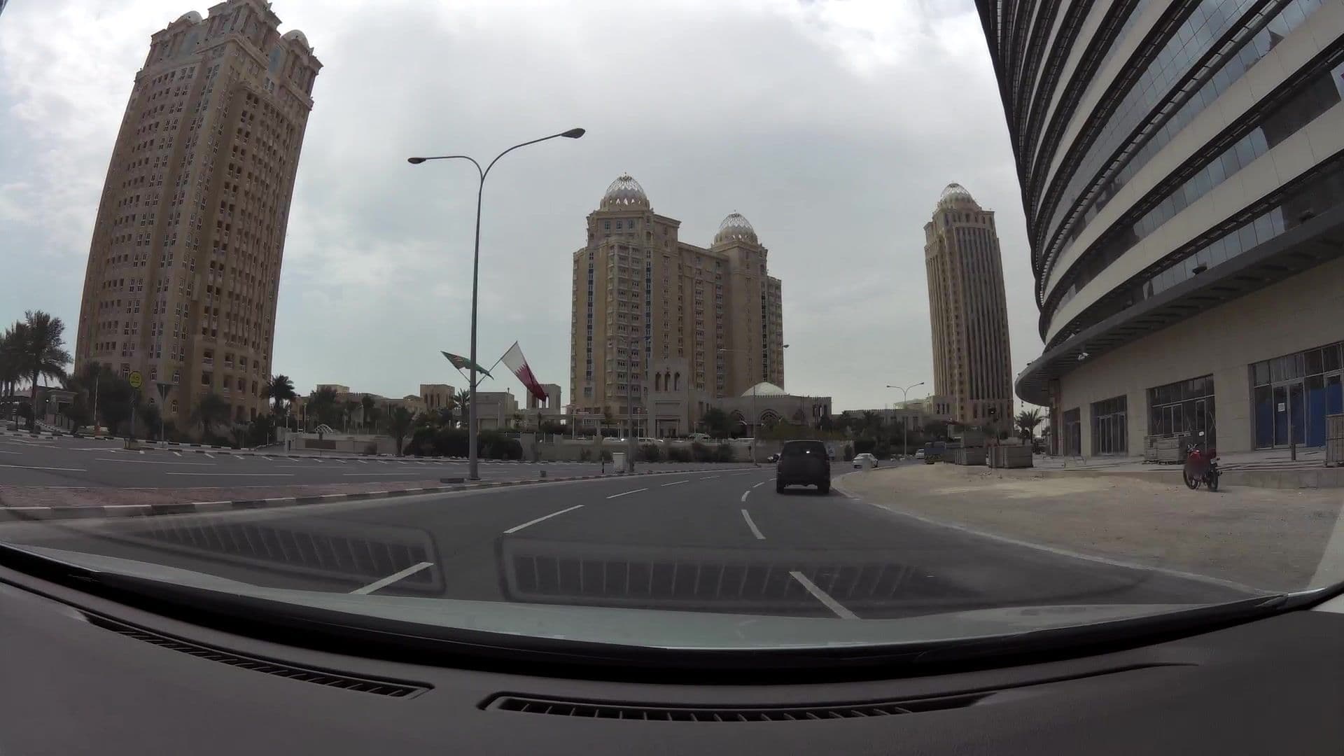 Street view near Rooftop Pool, Al ‘Unayzah — © kaartcam (CC BY-SA · Mapillary)
