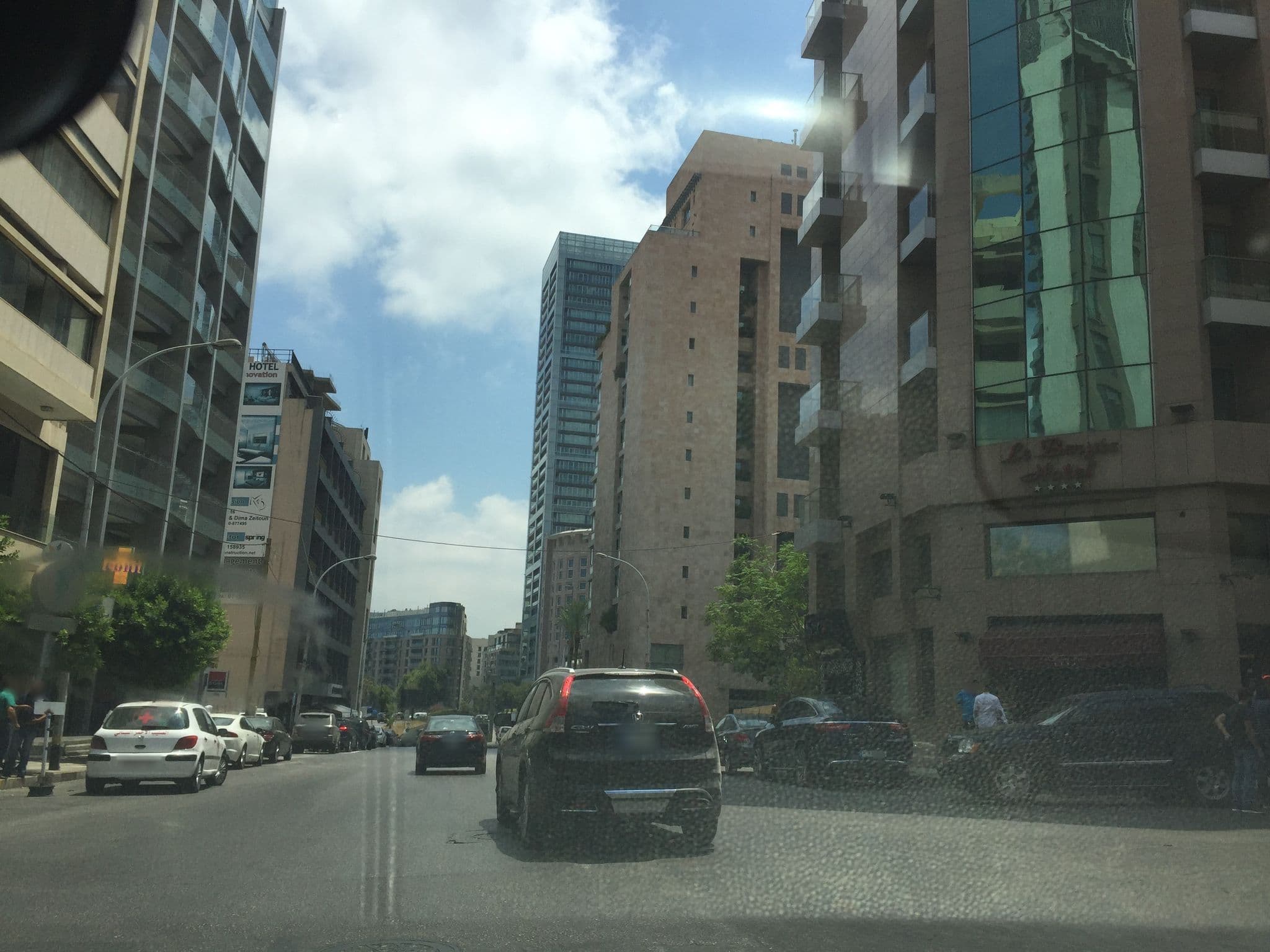 Street view near Hotel Regis Beirut, Ra’s Bayrūt — © laye (CC BY-SA · Mapillary)
