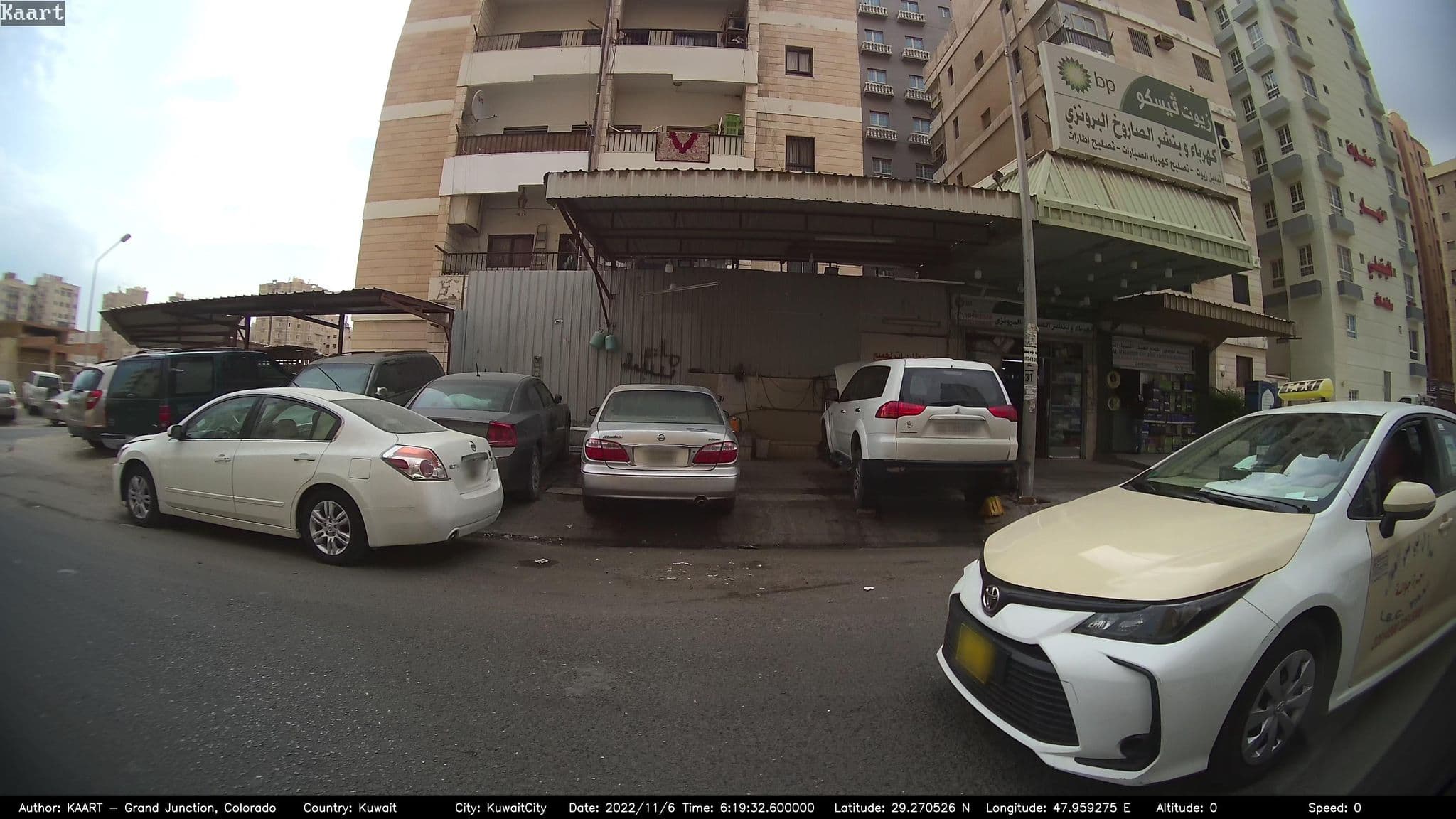 Street view near 9PM:Till I Come*~, Al Farwānīyah — © kaart_2 (CC BY-SA · Mapillary)