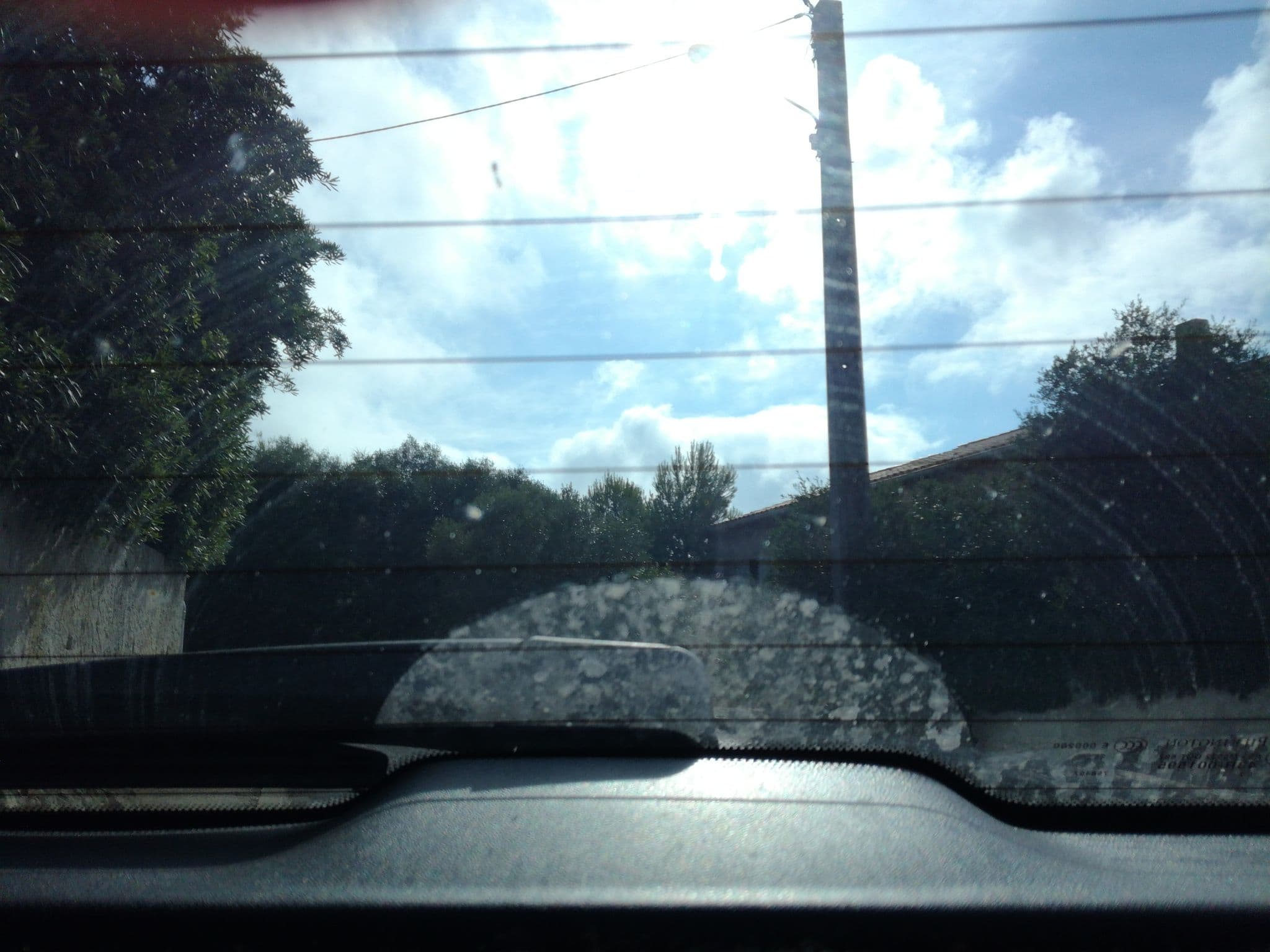 Street view near La Guetteuse, Carqueiranne — © baptistemm (CC BY-SA · Mapillary)