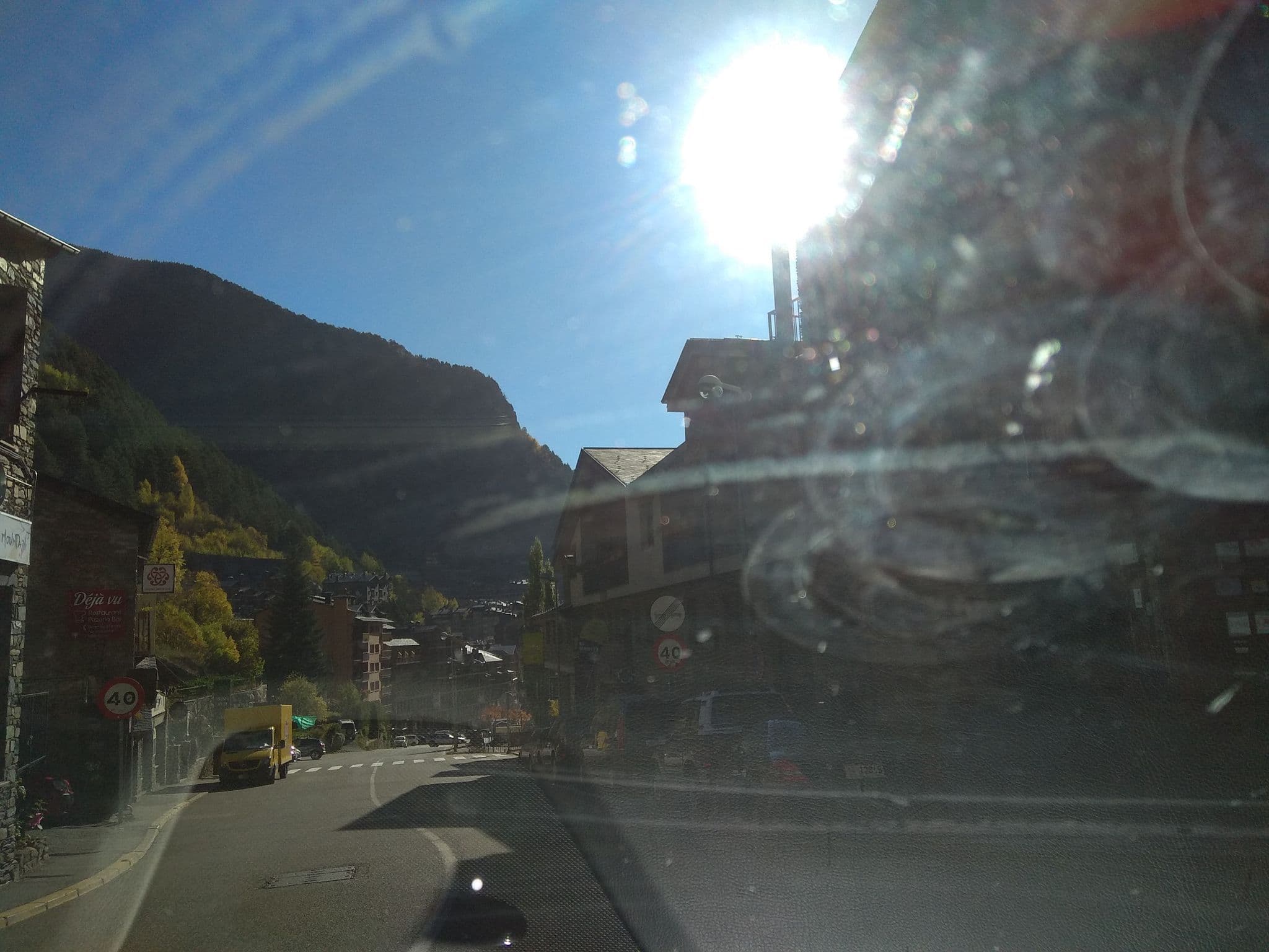 Street view near Comapedrosa Hotel Arinsal, Arinsal — © egofer (CC BY-SA · Mapillary)