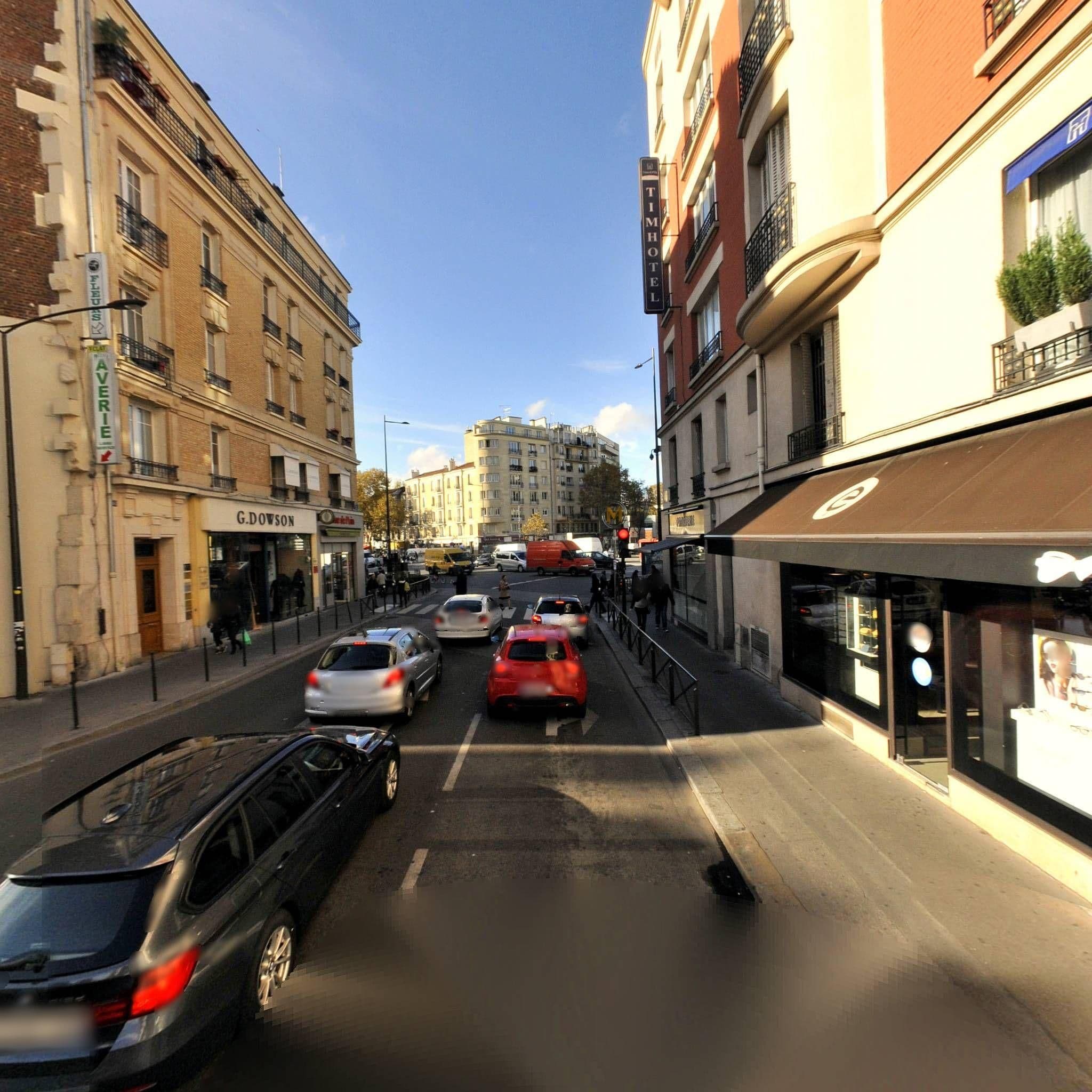 Street view near Ibis Styles, Boulogne-Billancourt — © mappy_sa (CC BY-SA · Mapillary)