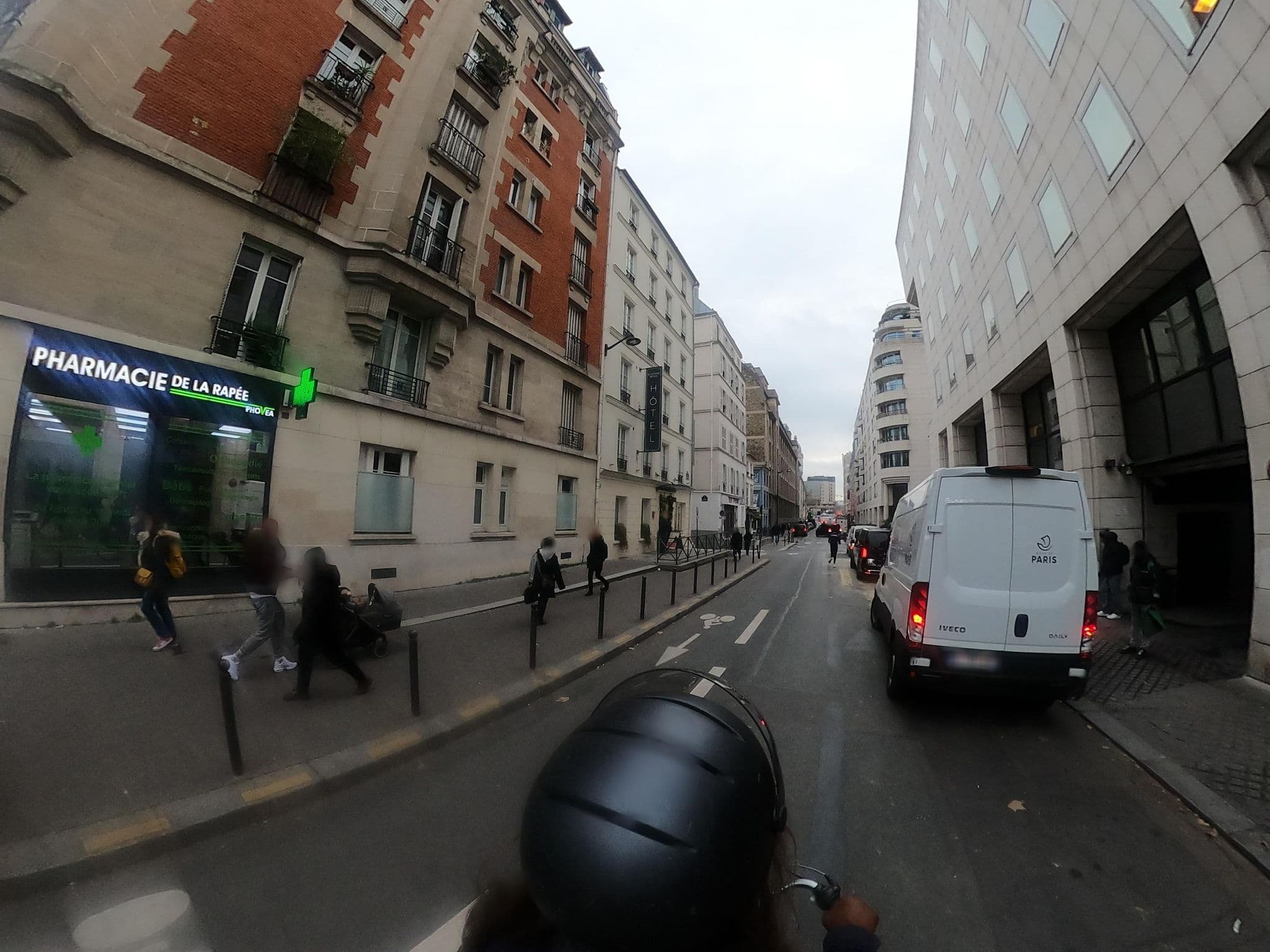 Street view near Sleeping Belle, Quinze-Vingts — © GEO_VilledeParis (CC BY-SA · Mapillary)