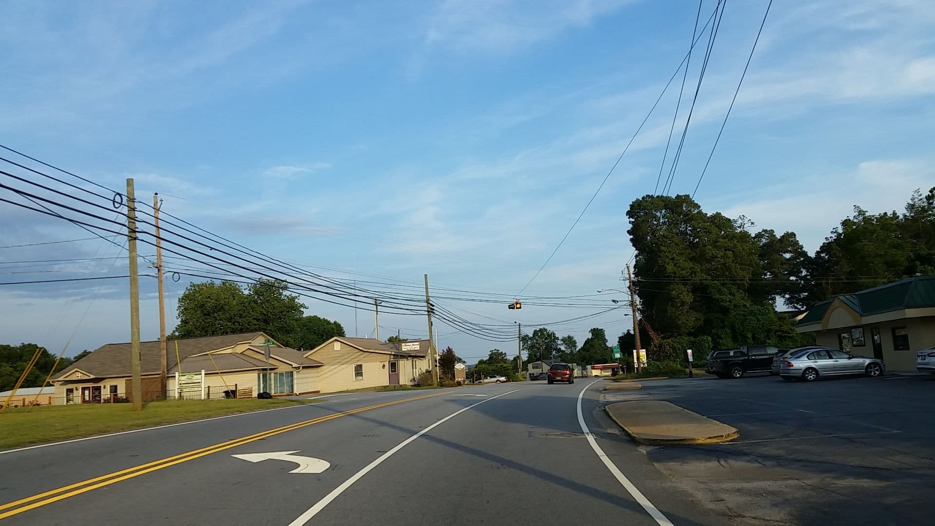 Street view near Quality Inn, Dahlonega — © jackdripper (CC BY-SA · Mapillary)