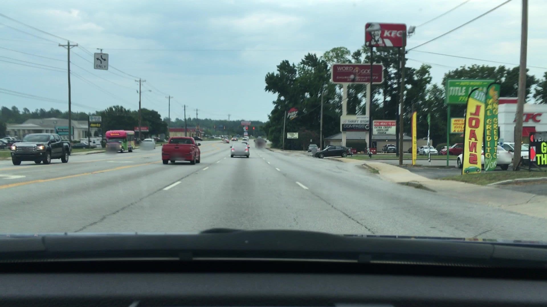Street view near Cactus Inn, Forest Acres — © lvl5 (CC BY-SA · Mapillary)