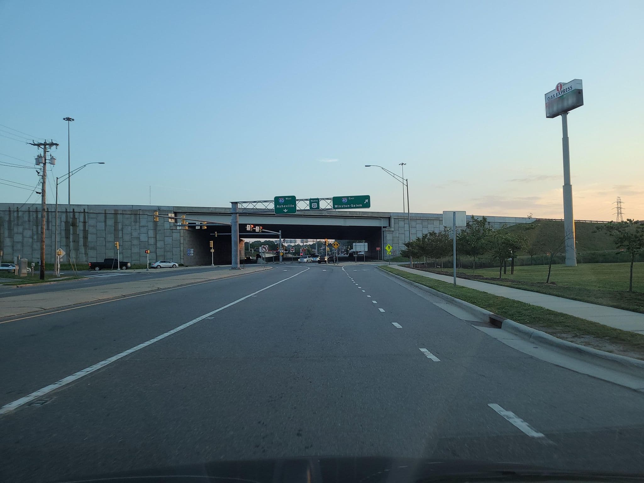Street view near Shree Chamunda Krupa, Statesville — © aftcpics471 (CC BY-SA · Mapillary)
