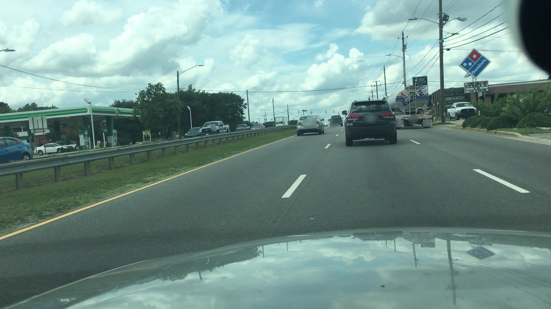 Street view near Hilton Garden Azalea Room, Fayetteville — © lvl5 (CC BY-SA · Mapillary)