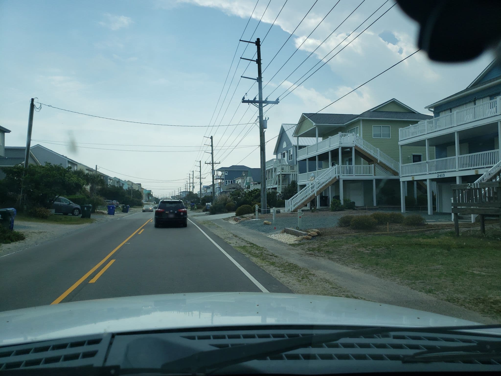 Street view near Sundance, Surf City — © guyutetube (CC BY-SA · Mapillary)