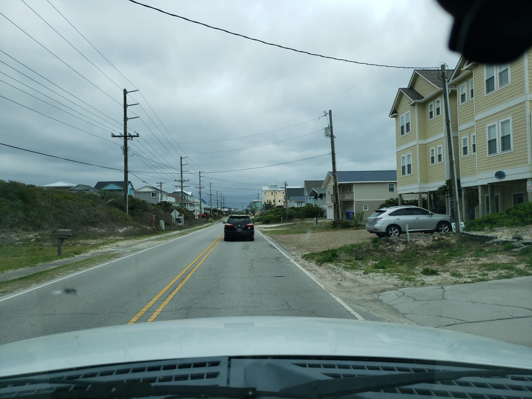 Street view near Bella Vista, Surf City — © guyutetube (CC BY-SA · Mapillary)