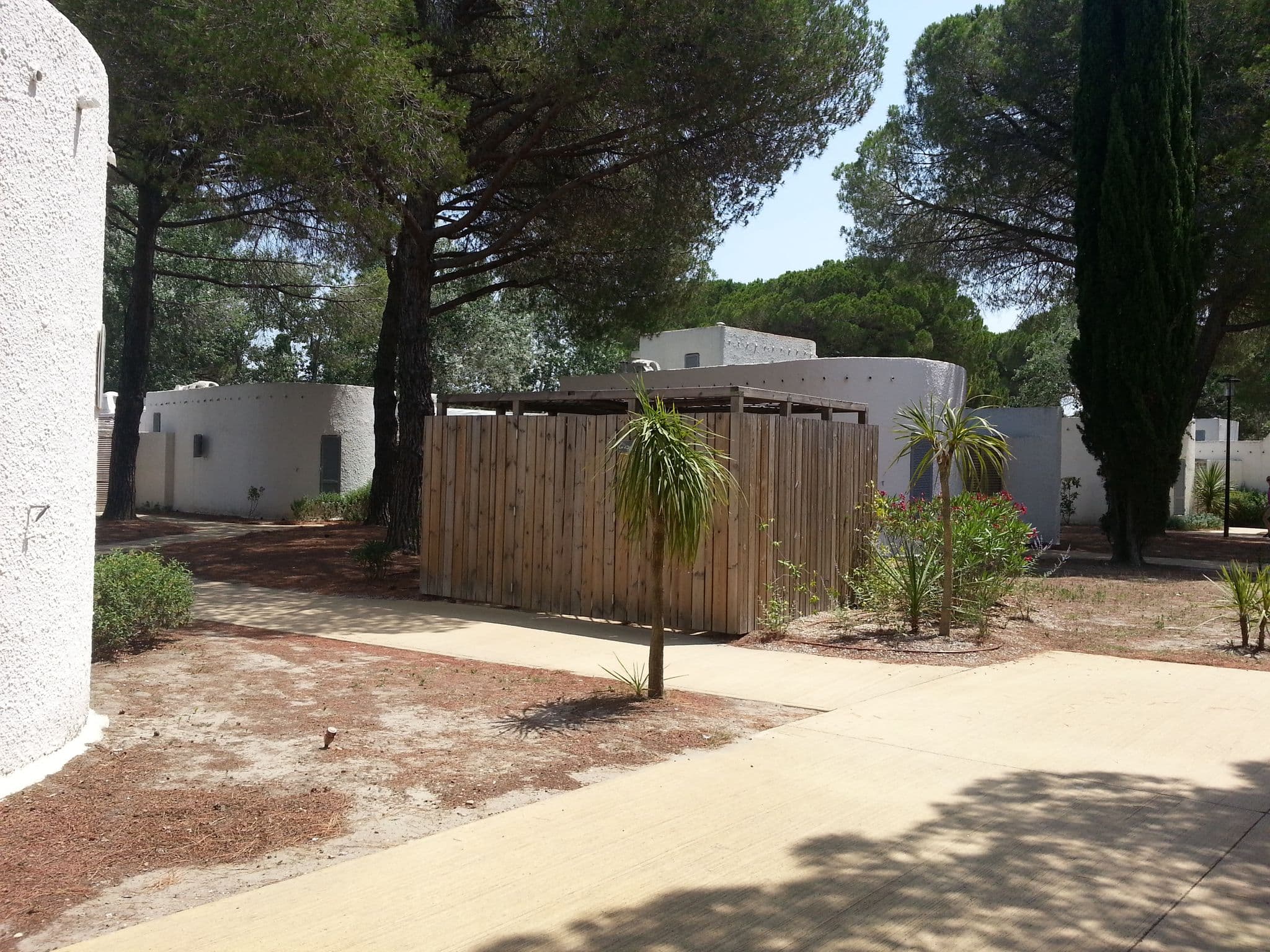 Street view near Presqu'île du Ponant, La Grande-Motte — © zerpou (CC BY-SA · Mapillary)