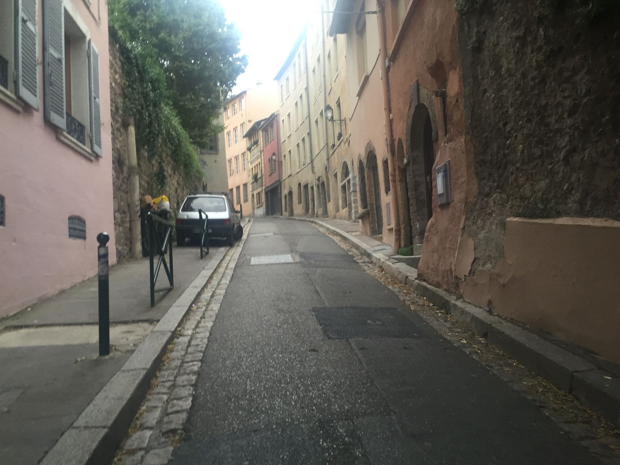 Street view near Le Gourguillon, Lyon 05 — © thepriben (CC BY-SA · Mapillary)